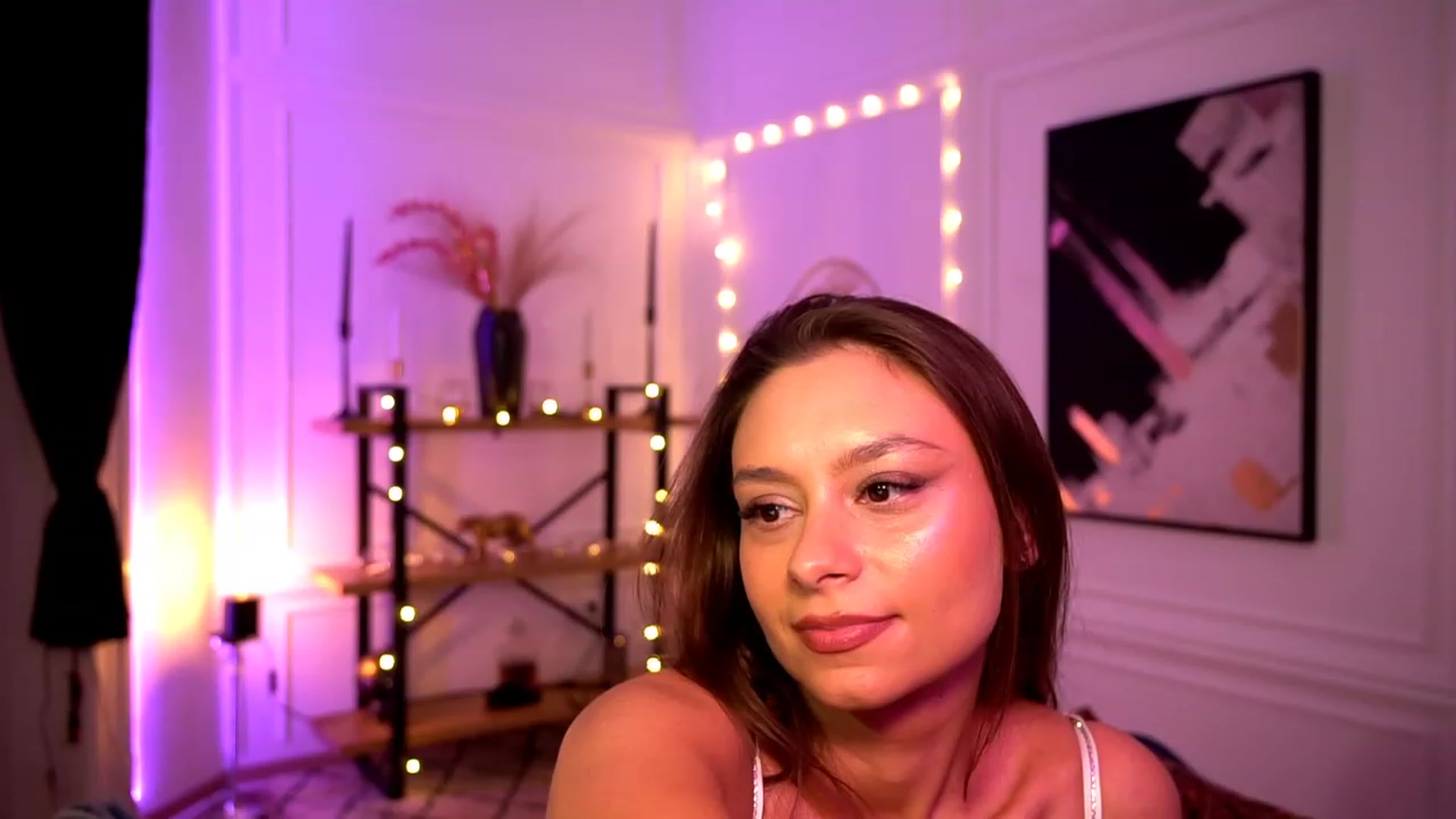 Gallery image thumbnail from Bitter_Mooon's myfreecams stream on, 04/30/2023, 18:26 image 12 of 20