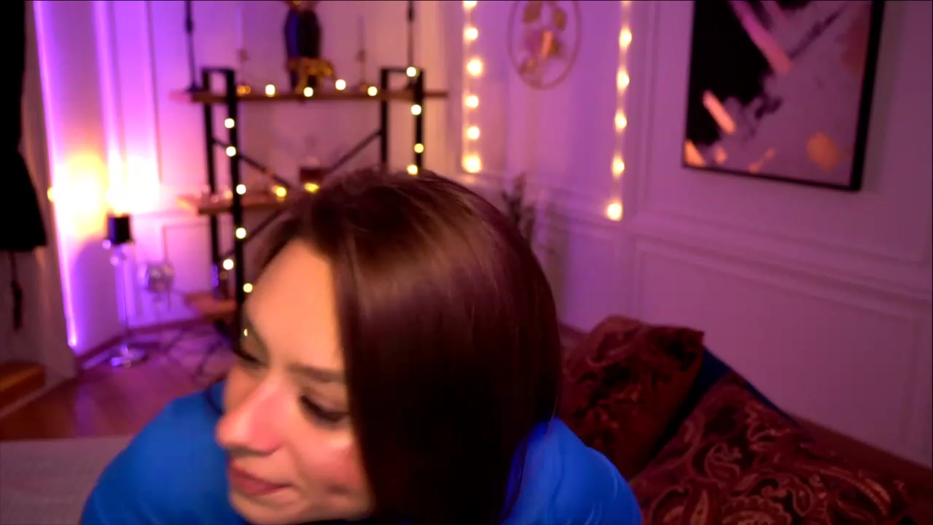Gallery image thumbnail from Bitter_Mooon's myfreecams stream on, 05/12/2023, 14:41 image 17 of 20