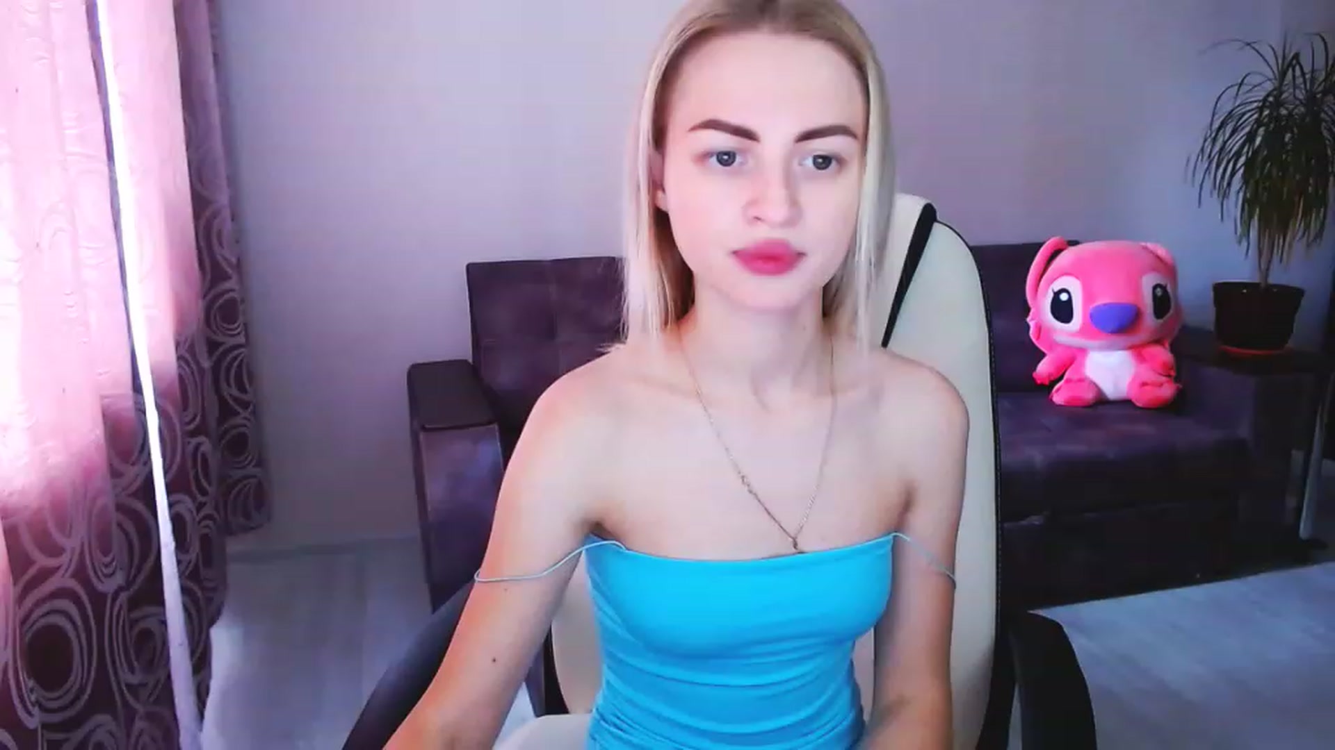 Gallery image thumbnail from BlackLovee's myfreecams stream on, 06/22/2023, 11:12 image 17 of 20