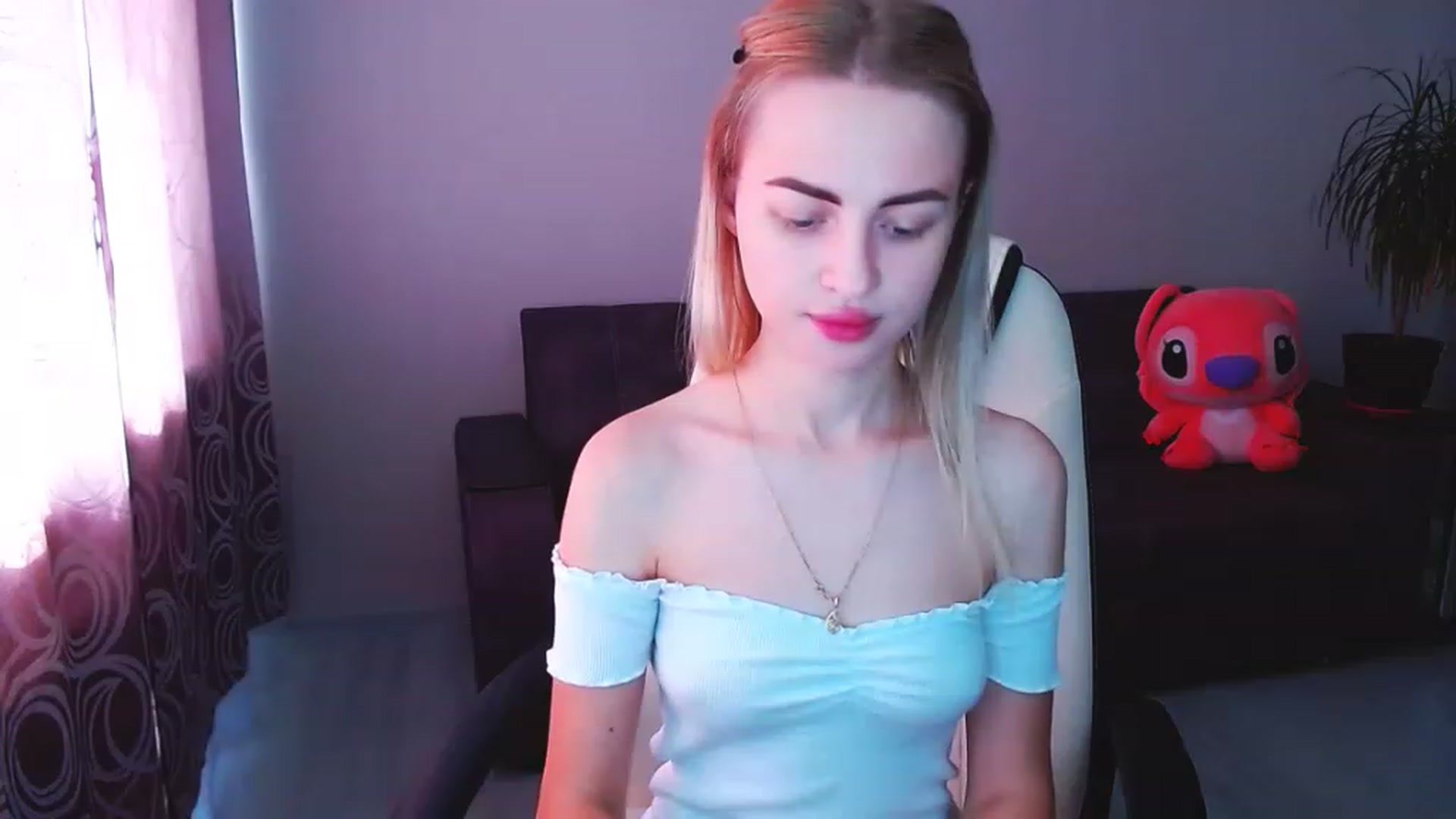 Gallery image thumbnail from BlackLovee's myfreecams stream on, 06/22/2023, 12:15 image 15 of 20
