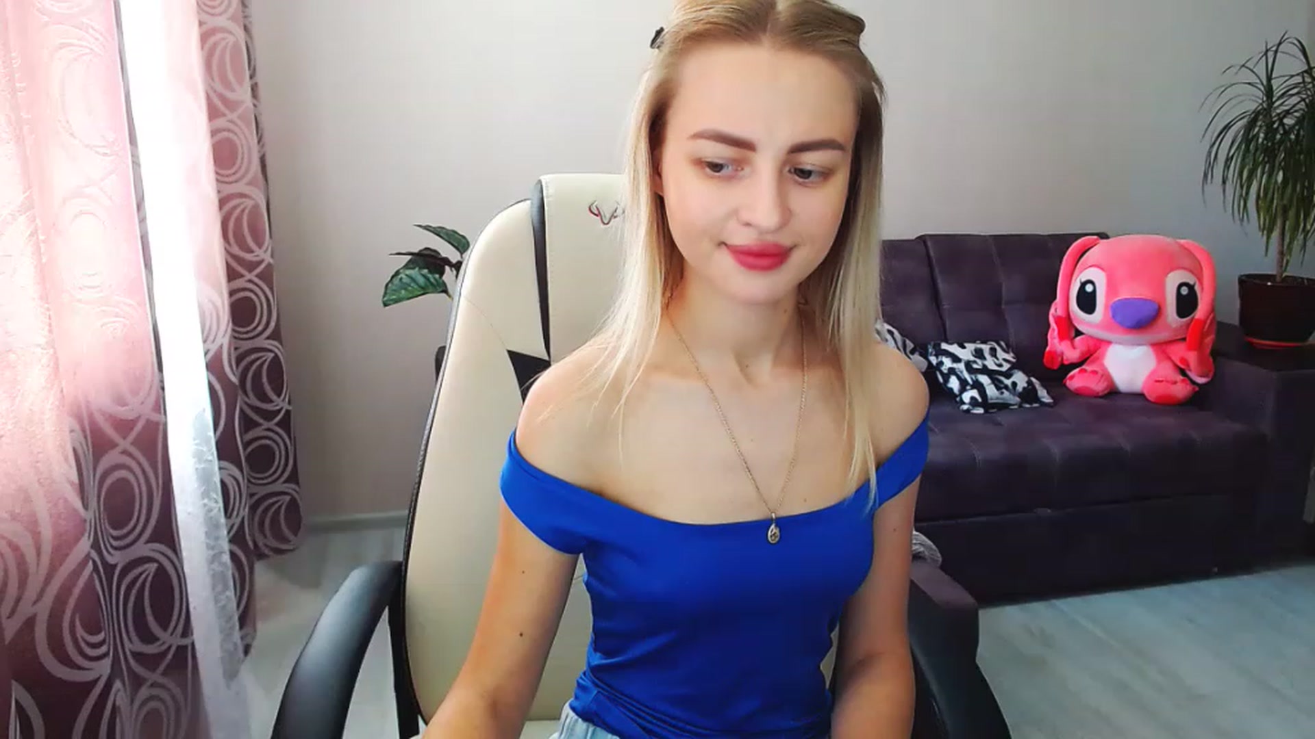 Gallery image thumbnail from BlackLovee's myfreecams stream on, 07/05/2023, 10:04 image 15 of 20