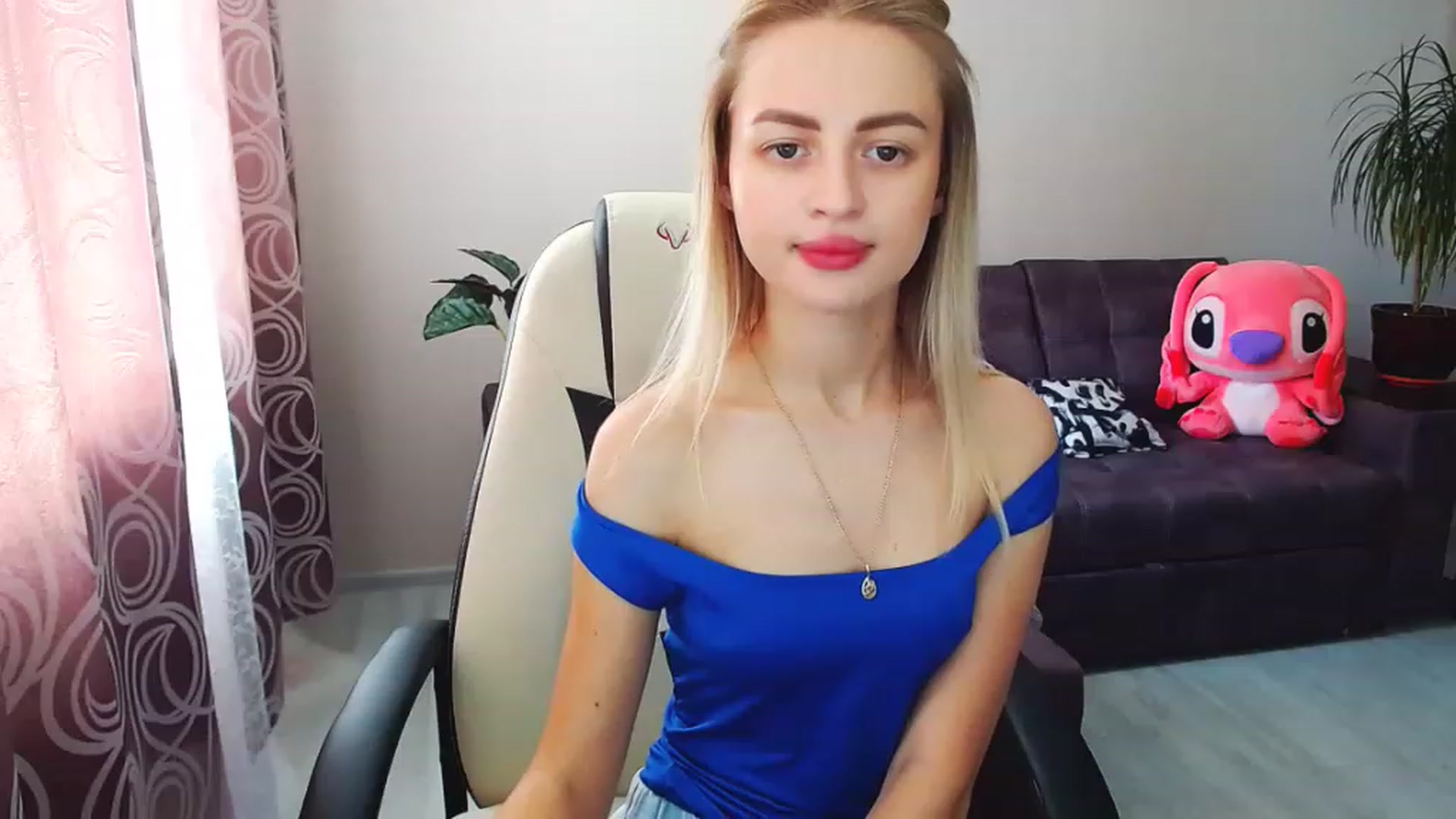 Gallery image thumbnail from BlackLovee's myfreecams stream on, 07/05/2023, 10:04 image 14 of 20