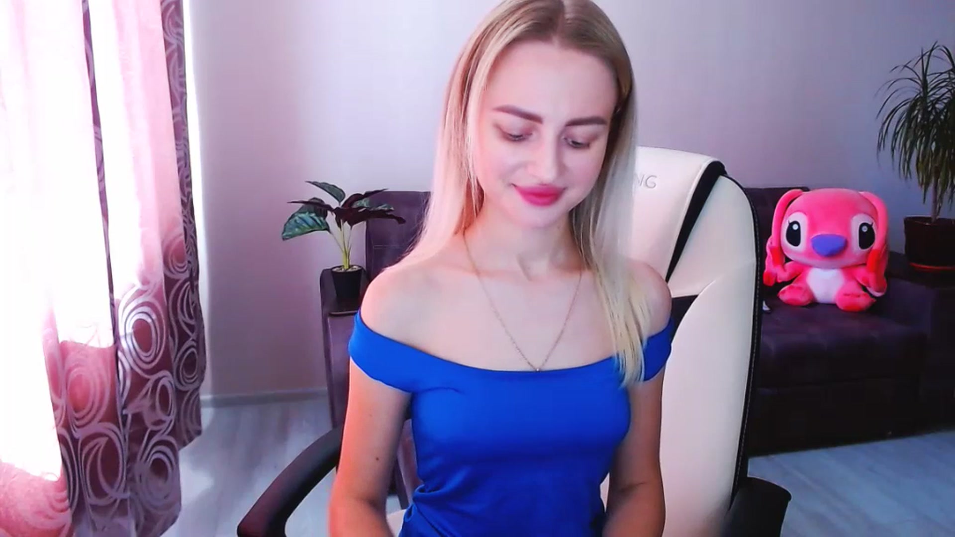 Gallery image thumbnail from BlackLovee's myfreecams stream on, 07/05/2023, 10:49 image 18 of 20
