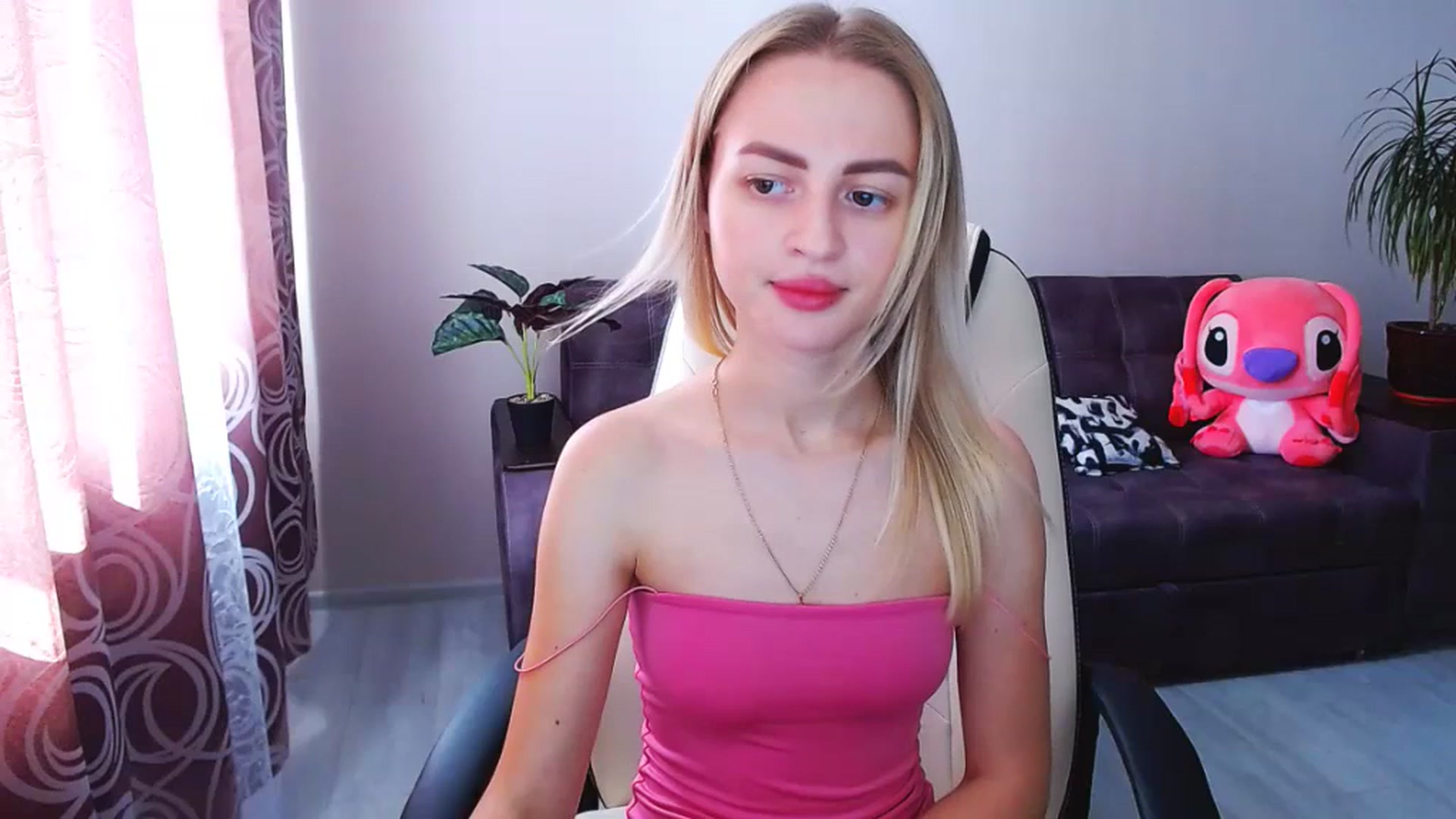 Gallery image thumbnail from BlackLovee's myfreecams stream on, 07/05/2023, 13:19 image 7 of 20