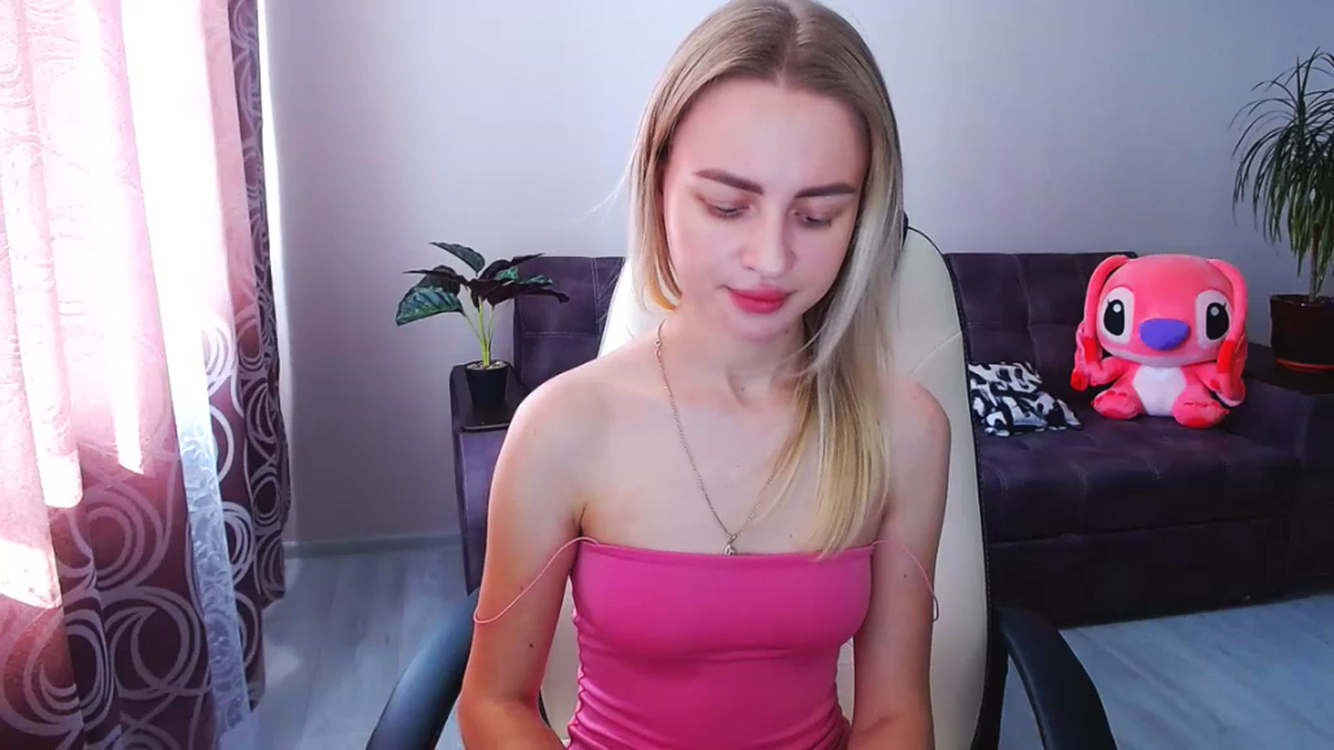 Gallery image thumbnail from BlackLovee's myfreecams stream on, 07/05/2023, 13:19 image 5 of 20