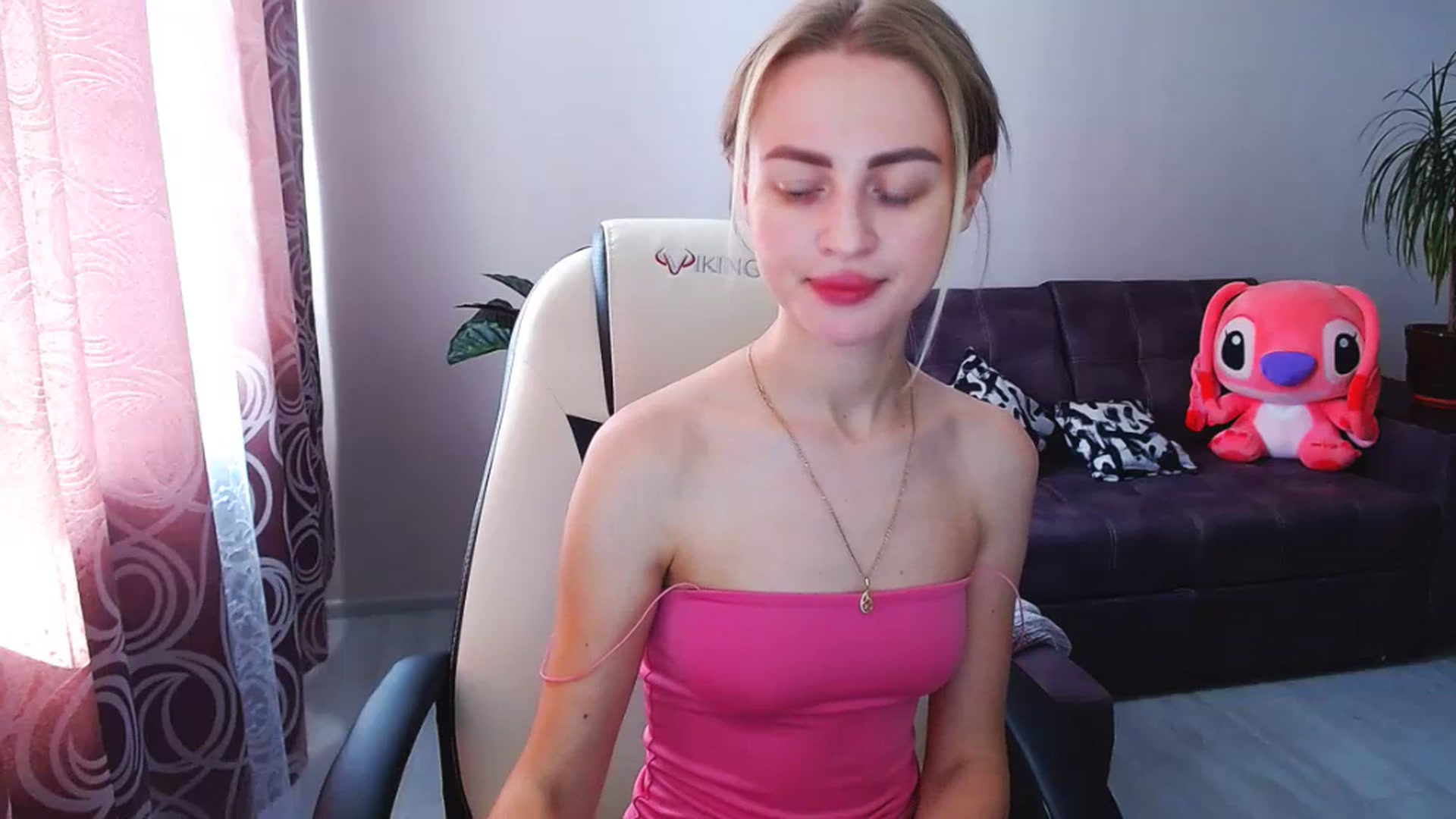 Gallery image thumbnail from BlackLovee's myfreecams stream on, 07/05/2023, 13:19 image 19 of 20