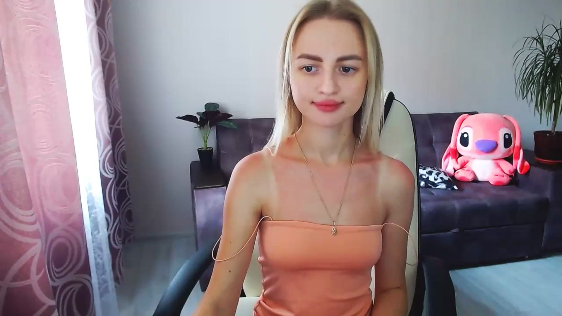 Gallery image thumbnail from BlackLovee's myfreecams stream on, 07/10/2023, 08:32 image 14 of 20