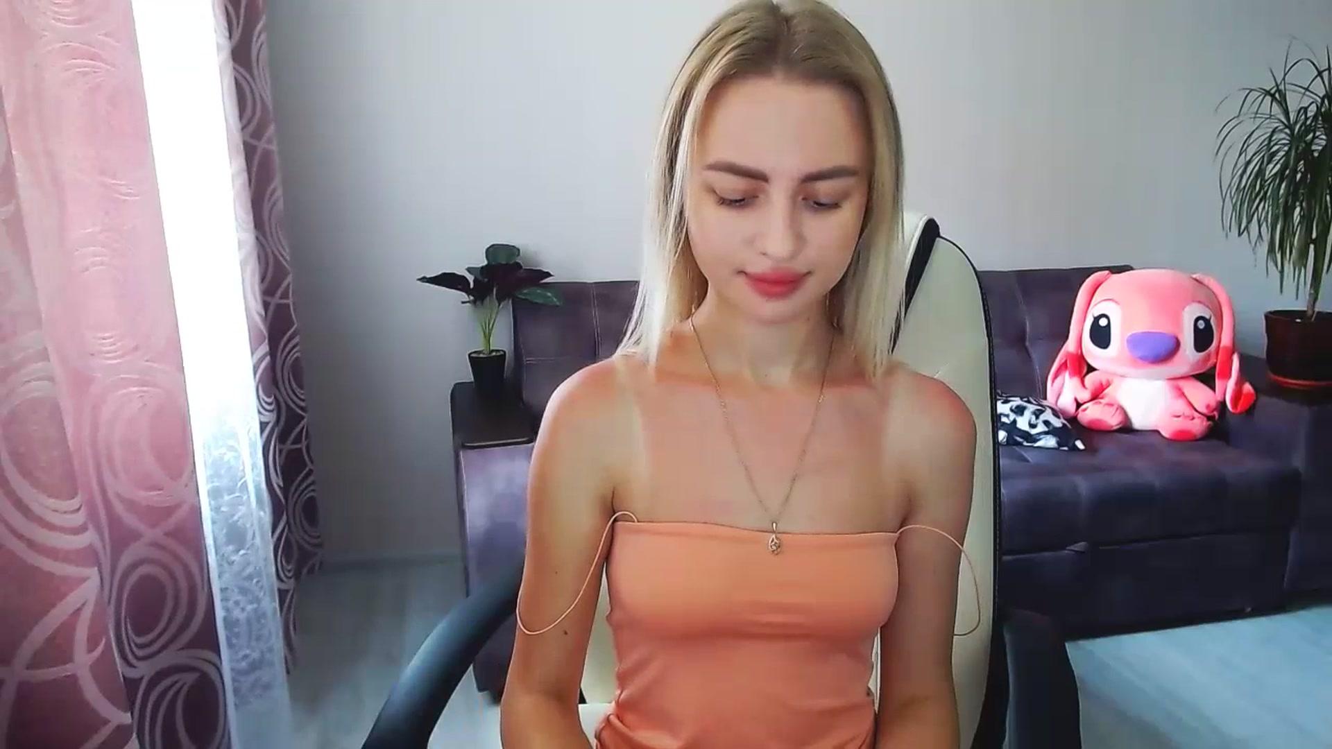 Gallery image thumbnail from BlackLovee's myfreecams stream on, 07/10/2023, 08:32 image 15 of 20