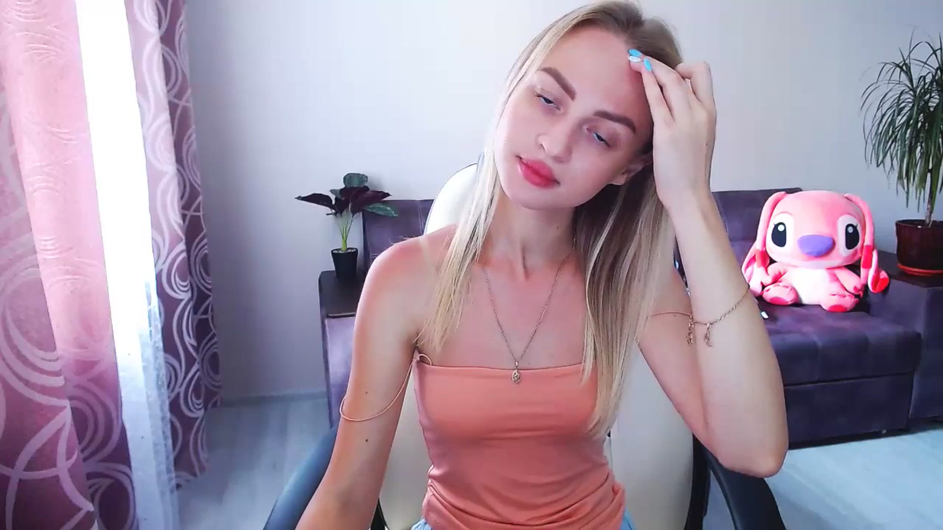 Gallery image thumbnail from BlackLovee's myfreecams stream on, 07/10/2023, 08:32 image 5 of 20