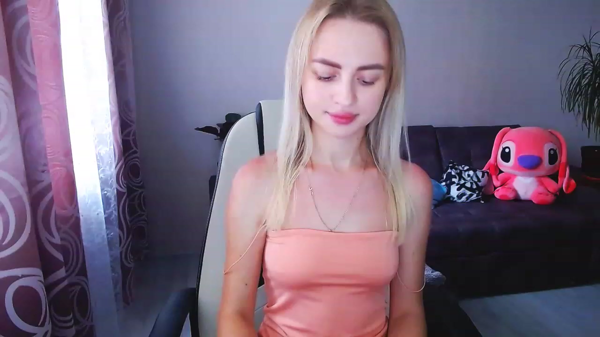 Gallery image thumbnail from BlackLovee's myfreecams stream on, 07/10/2023, 13:05 image 18 of 20