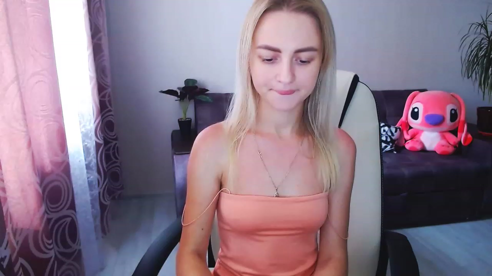 Gallery image thumbnail from BlackLovee's myfreecams stream on, 07/10/2023, 13:05 image 6 of 20