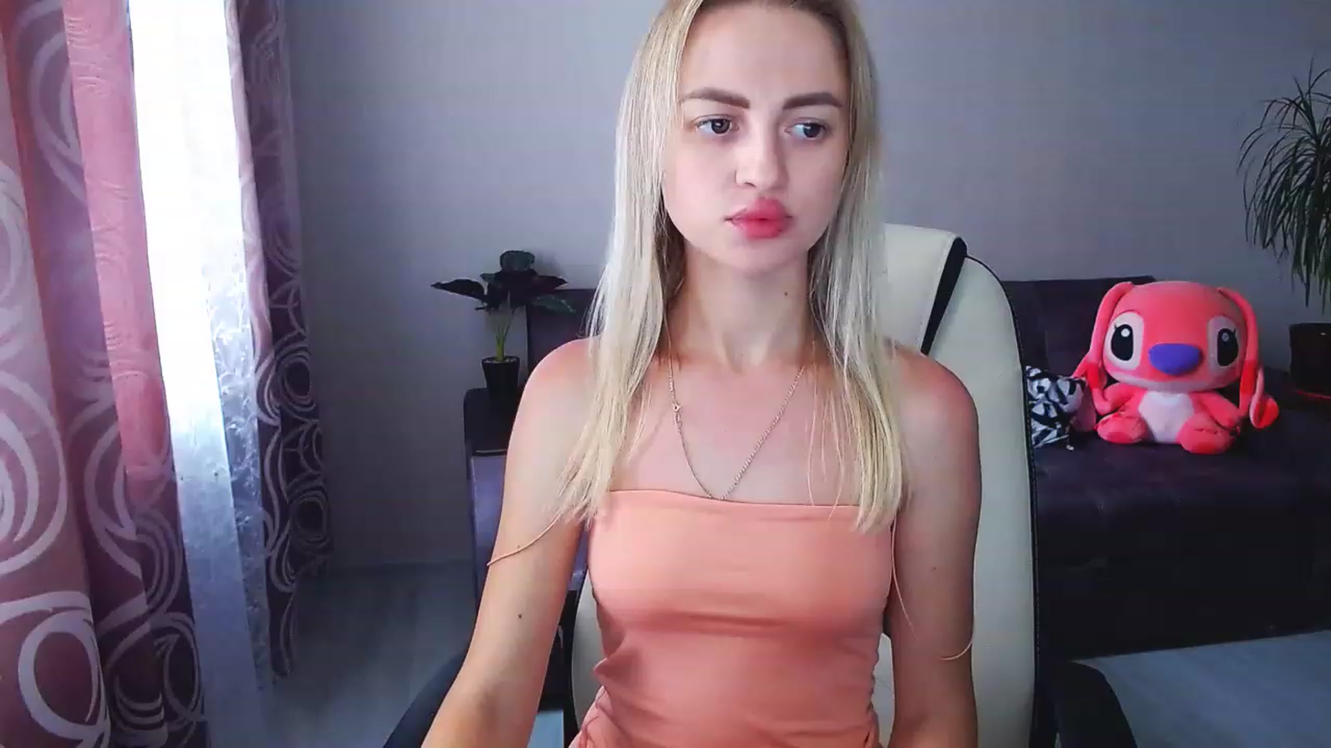 Gallery image thumbnail from BlackLovee's myfreecams stream on, 07/10/2023, 13:05 image 9 of 20