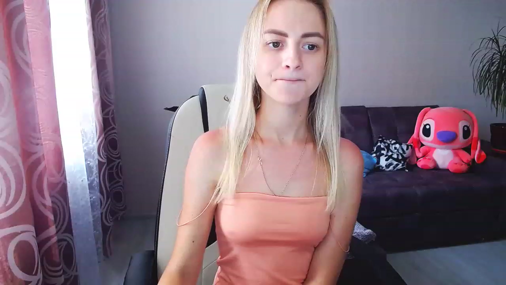 Gallery image thumbnail from BlackLovee's myfreecams stream on, 07/10/2023, 13:05 image 12 of 20