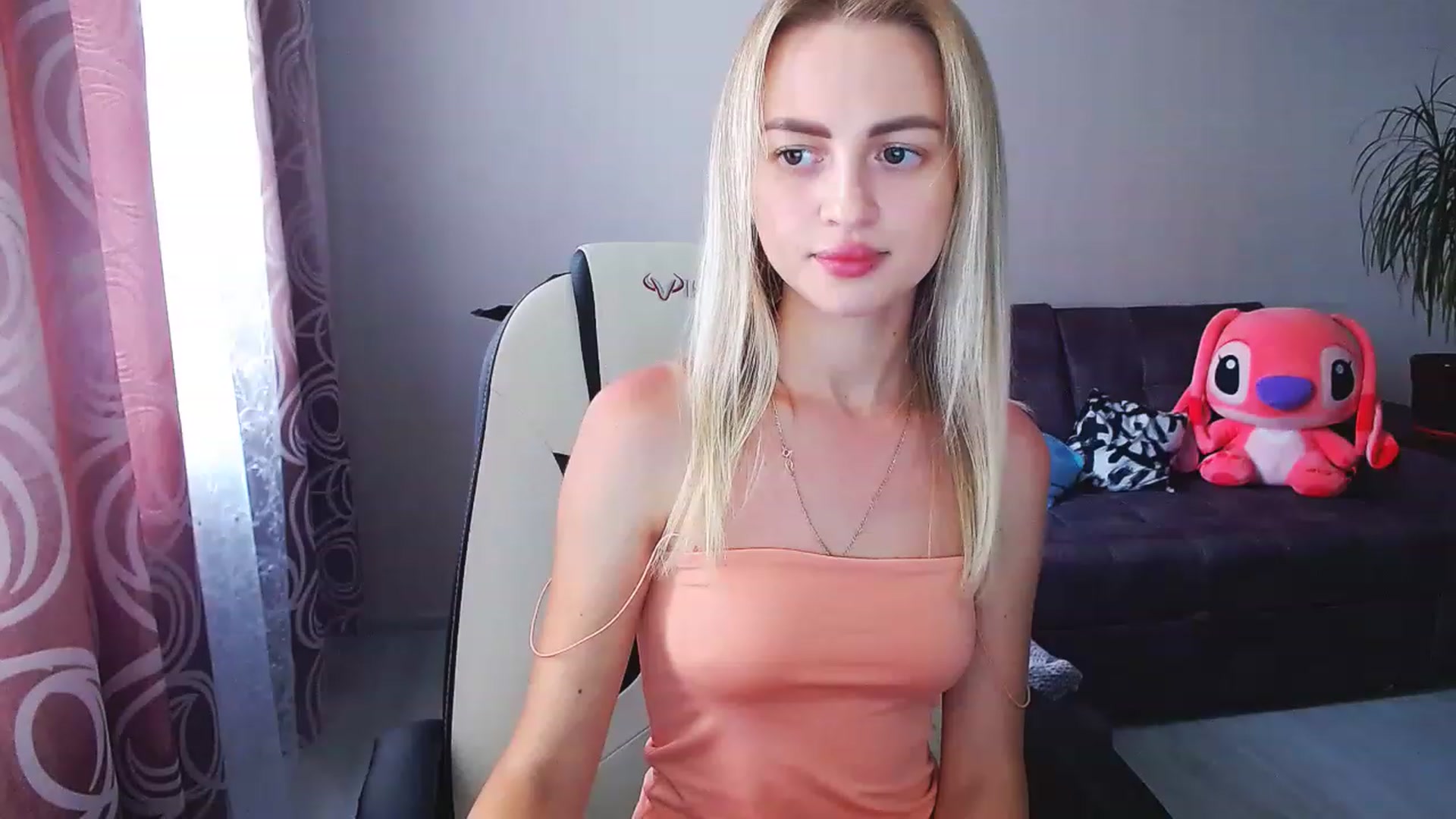 Gallery image thumbnail from BlackLovee's myfreecams stream on, 07/10/2023, 13:05 image 11 of 20