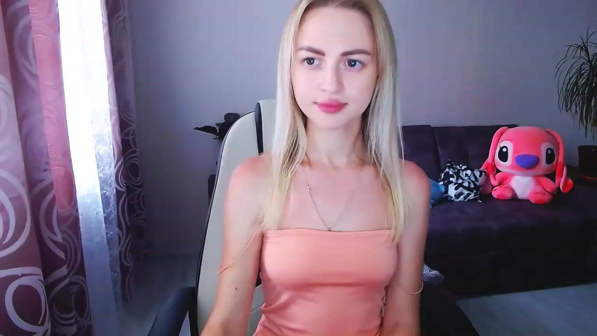 Gallery image thumbnail from BlackLovee's myfreecams stream on, 07/10/2023, 13:05 image 19 of 20
