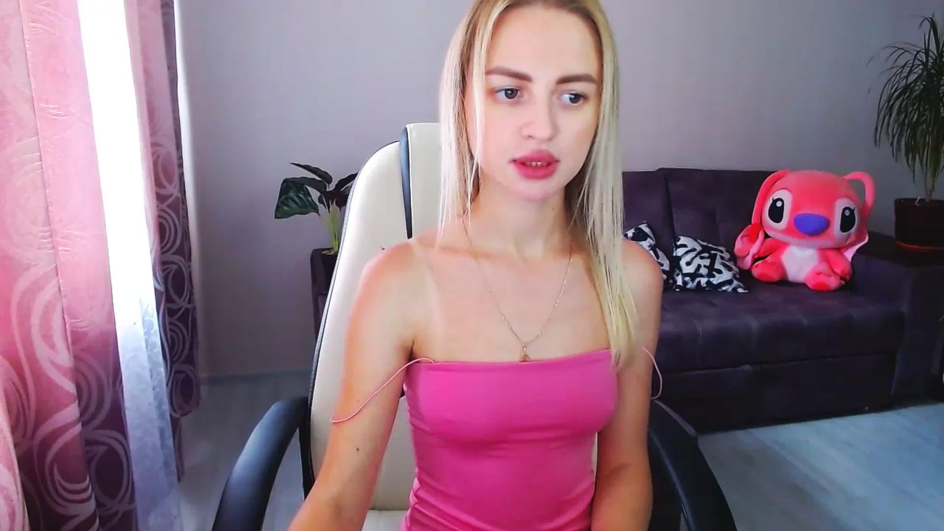Gallery image thumbnail from BlackLovee's myfreecams stream on, 07/13/2023, 11:42 image 2 of 20