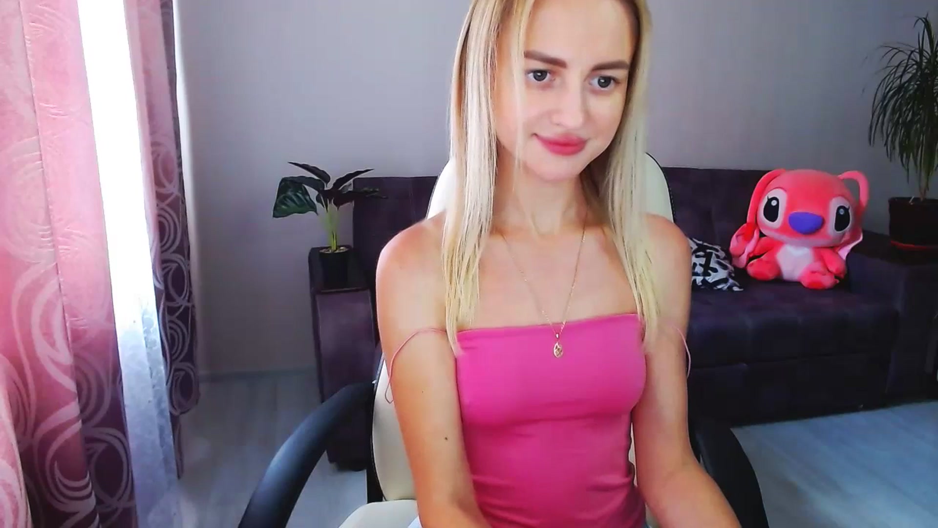 Gallery image thumbnail from BlackLovee's myfreecams stream on, 07/13/2023, 11:42 image 6 of 20
