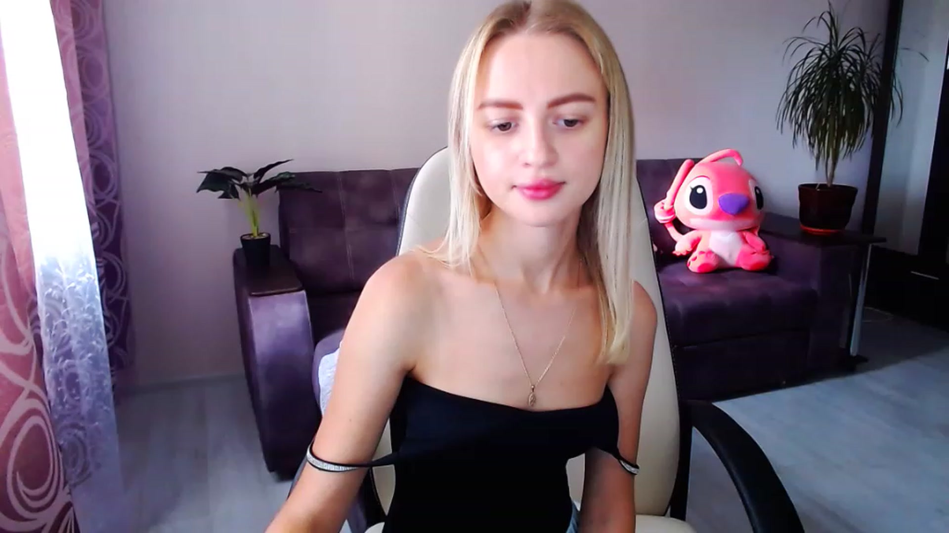 Gallery image thumbnail from BlackLovee's myfreecams stream on, 07/29/2023, 11:06 image 4 of 20