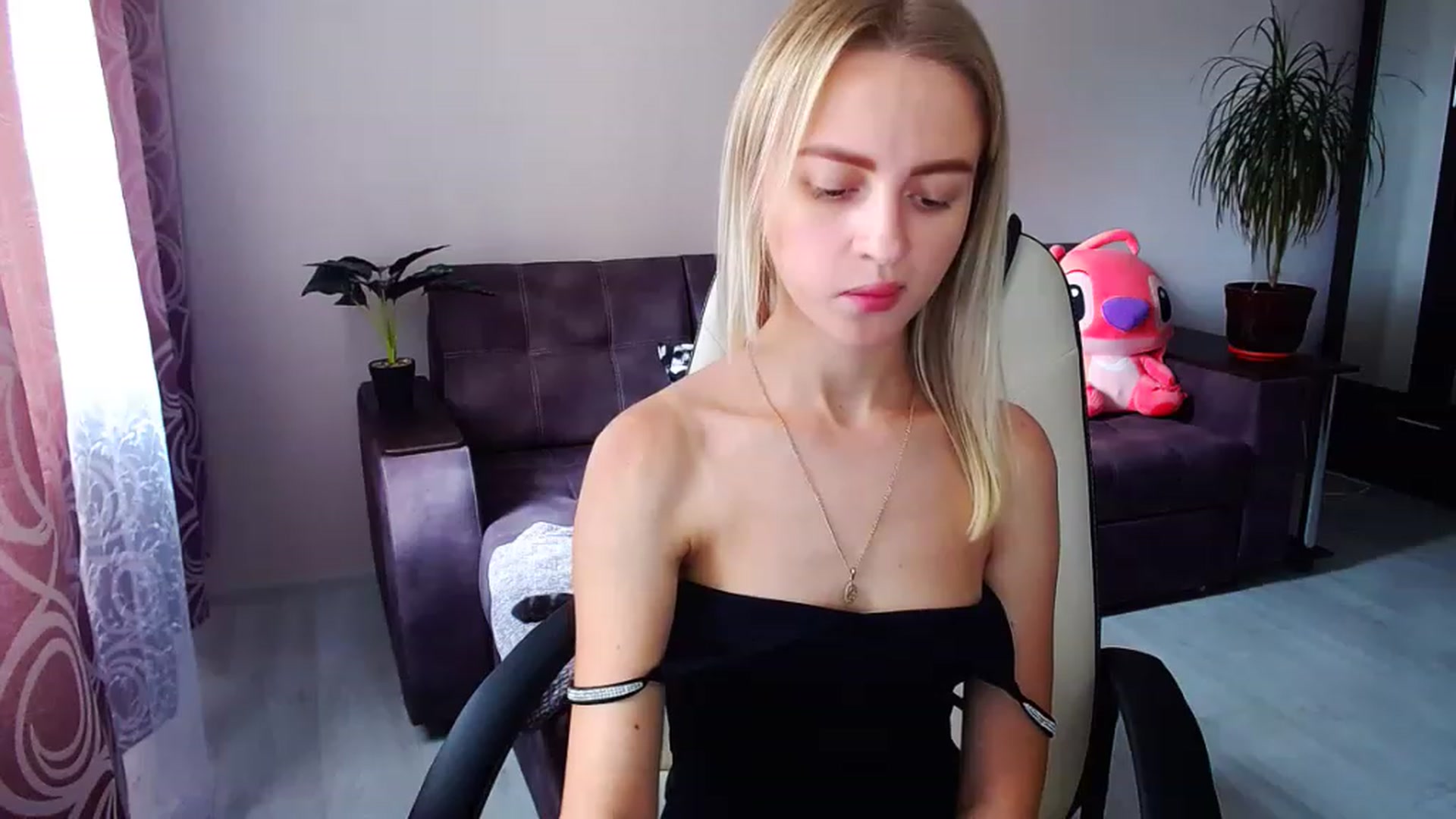 Gallery image thumbnail from BlackLovee's myfreecams stream on, 07/29/2023, 11:06 image 8 of 20