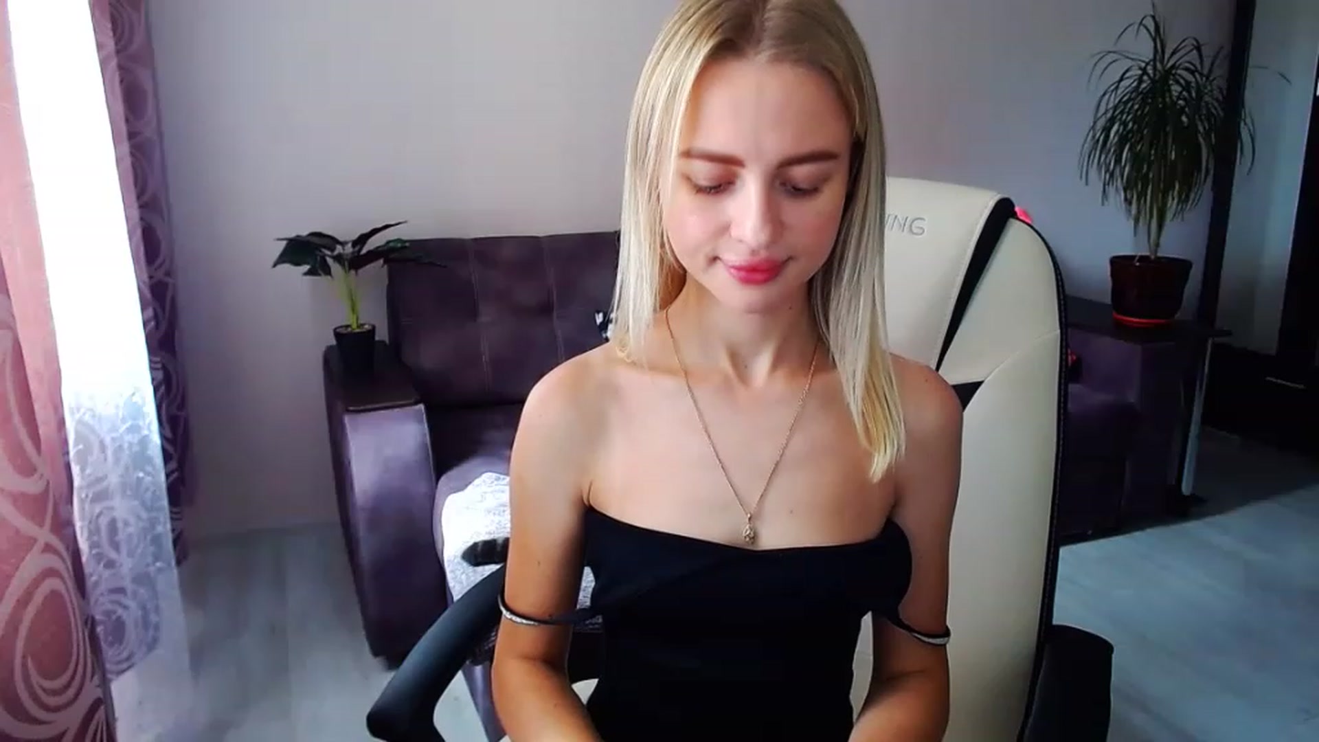 Gallery image thumbnail from BlackLovee's myfreecams stream on, 07/29/2023, 11:06 image 11 of 20