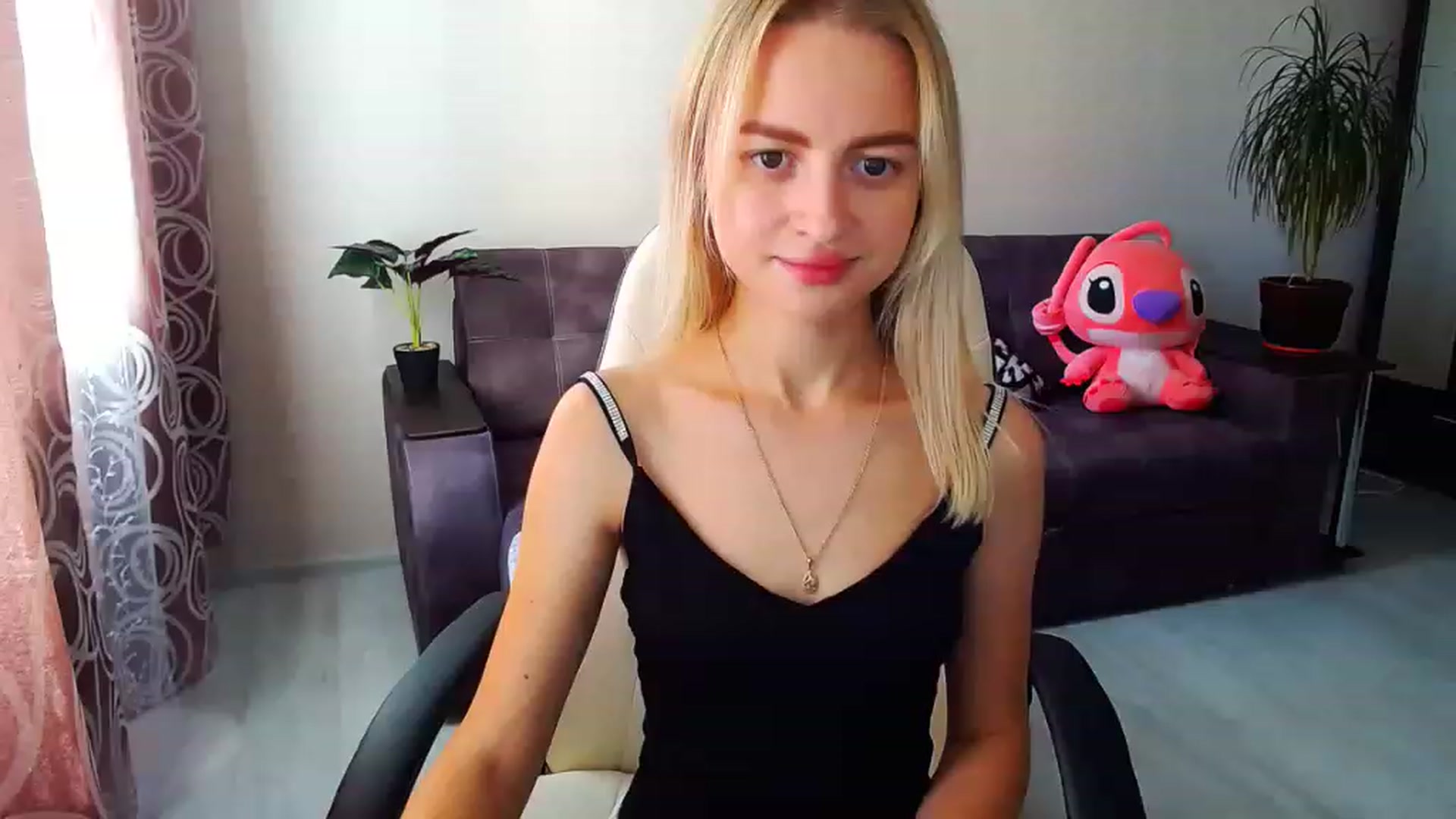 Gallery image thumbnail from BlackLovee's myfreecams stream on, 07/29/2023, 12:36 image 3 of 20
