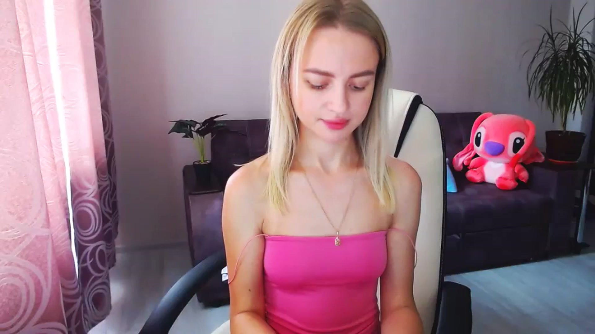Gallery image thumbnail from BlackLovee's myfreecams stream on, 07/30/2023, 11:15 image 7 of 20