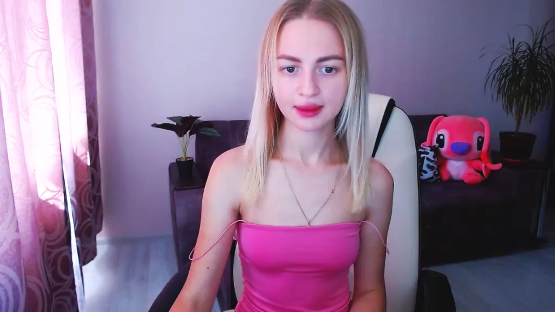 Gallery image thumbnail from BlackLovee's myfreecams stream on, 08/08/2023, 10:07 image 1 of 20