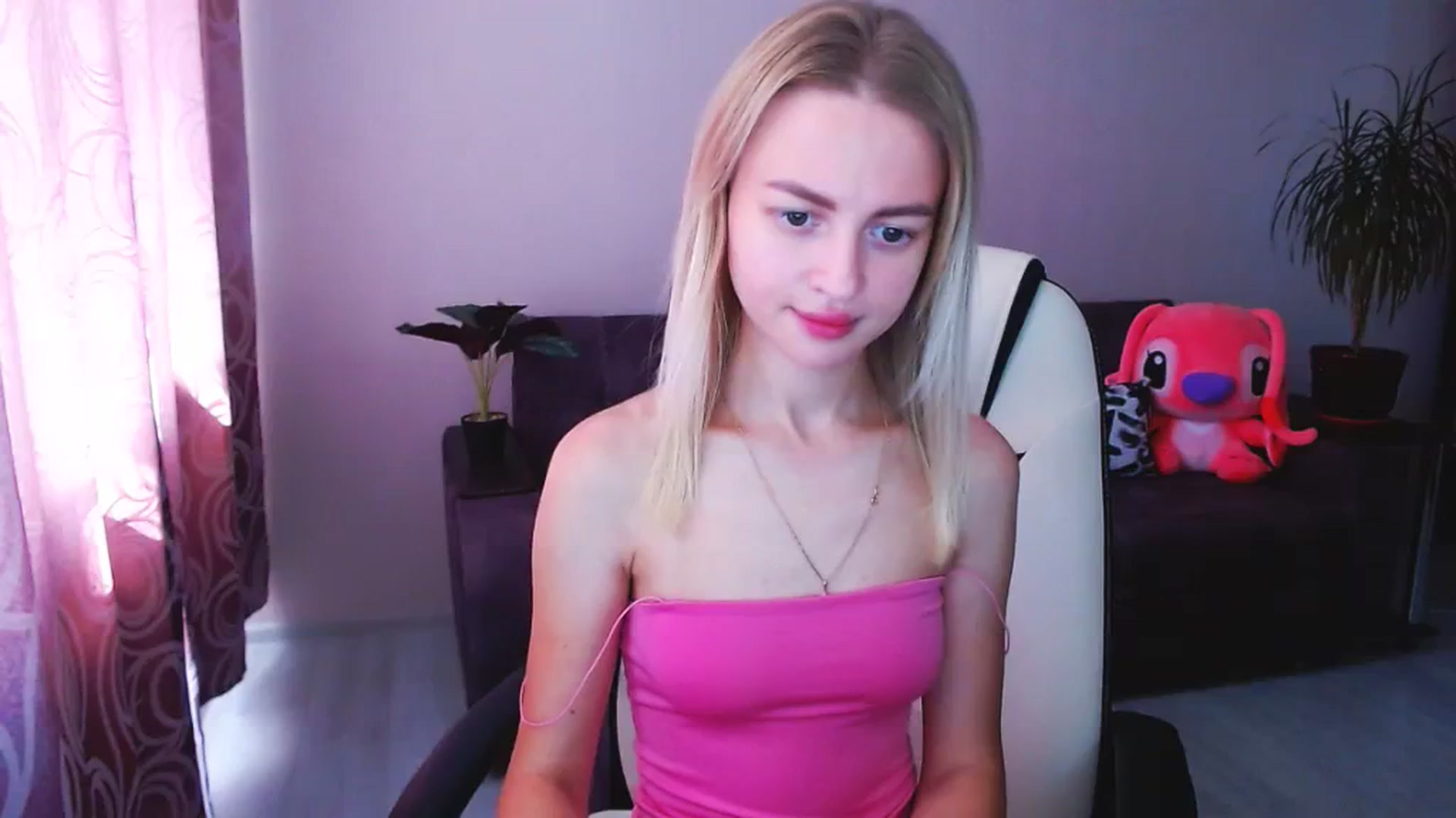 Gallery image thumbnail from BlackLovee's myfreecams stream on, 08/08/2023, 10:07 image 3 of 20