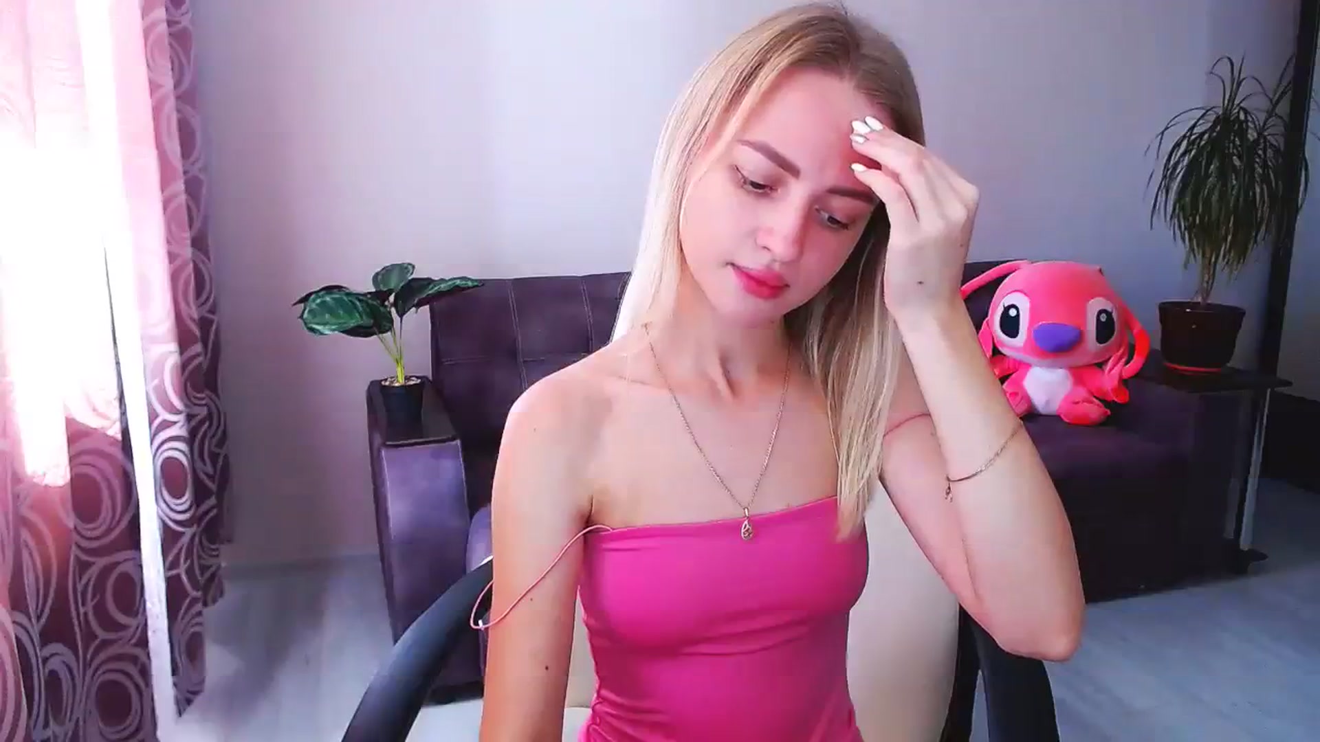 Gallery image thumbnail from BlackLovee's myfreecams stream on, 08/10/2023, 10:56 image 14 of 20