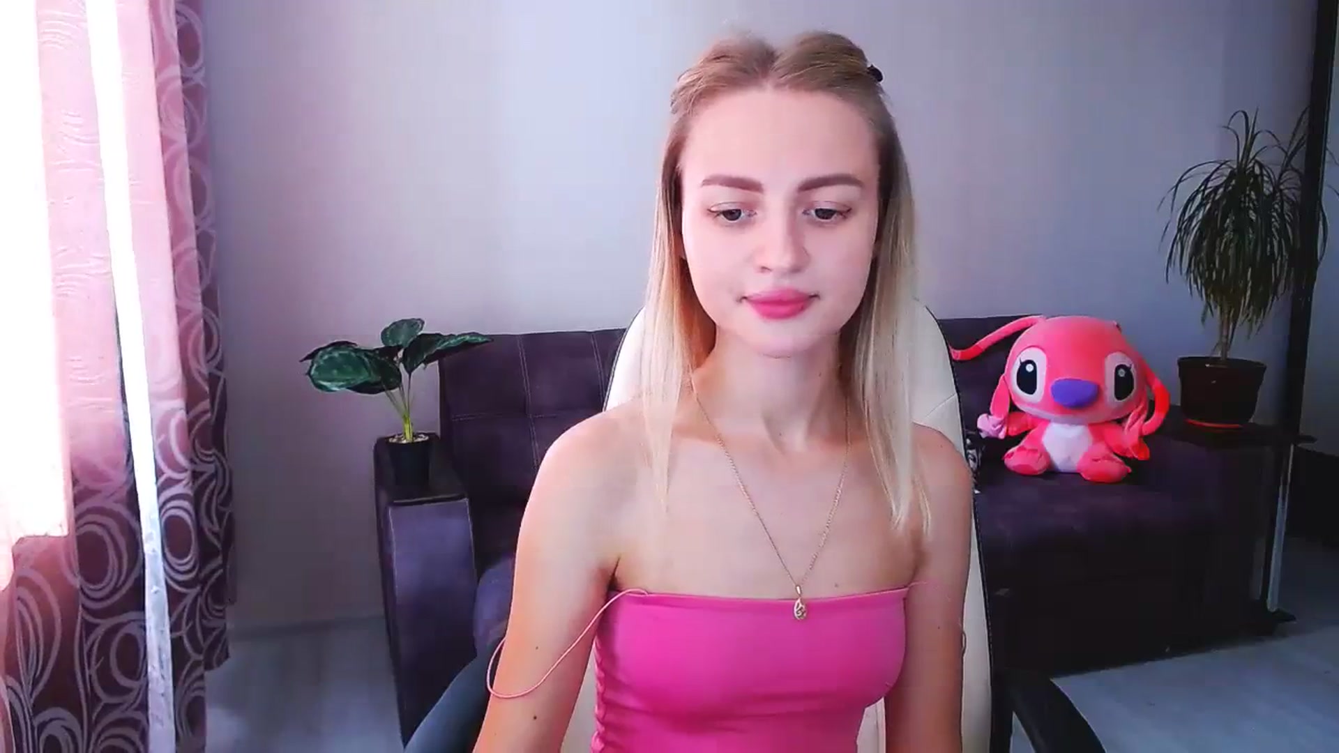 Gallery image thumbnail from BlackLovee's myfreecams stream on, 08/10/2023, 12:48 image 7 of 20