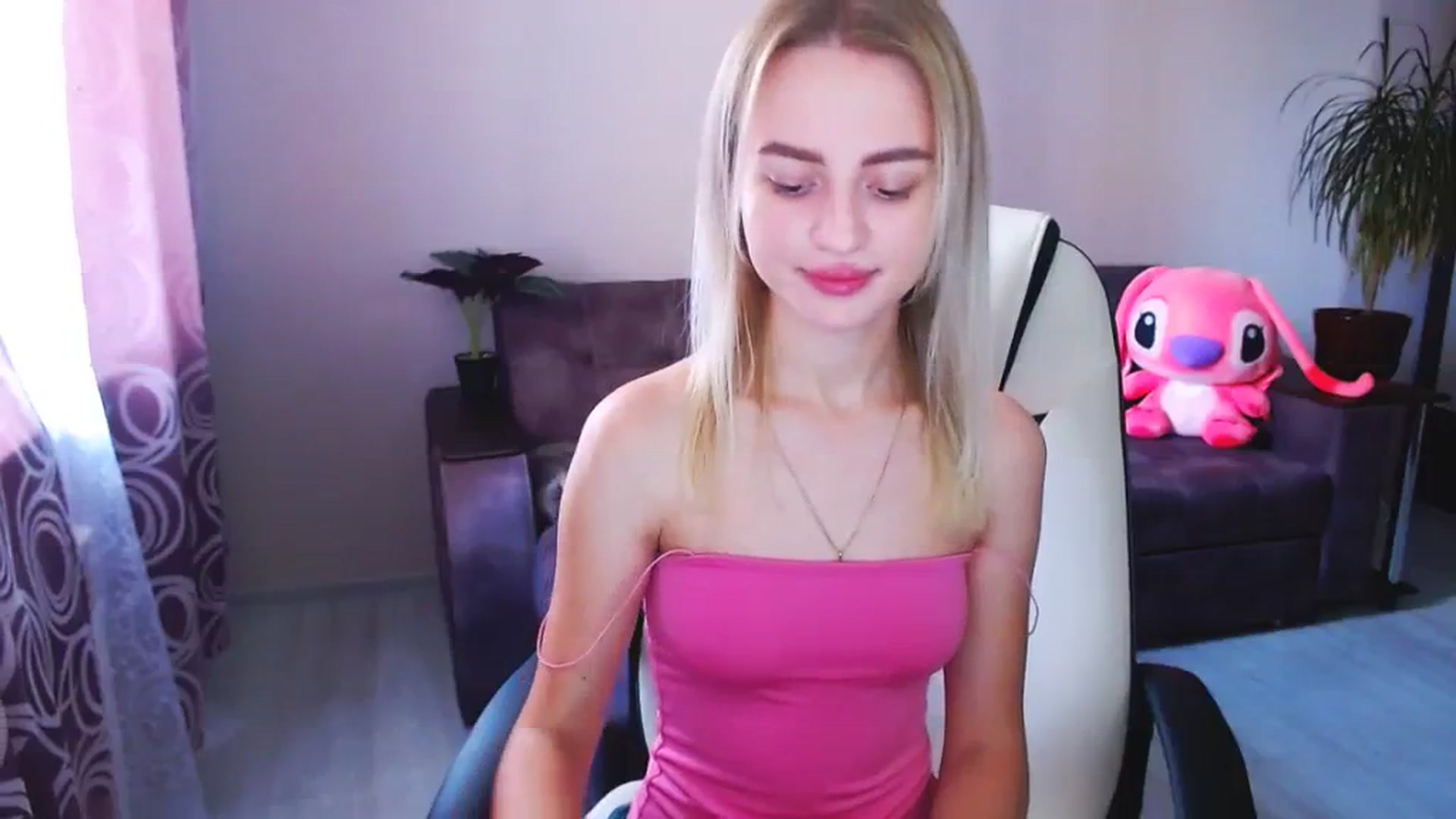 Gallery image thumbnail from BlackLovee's myfreecams stream on, 08/16/2023, 07:44 image 14 of 20