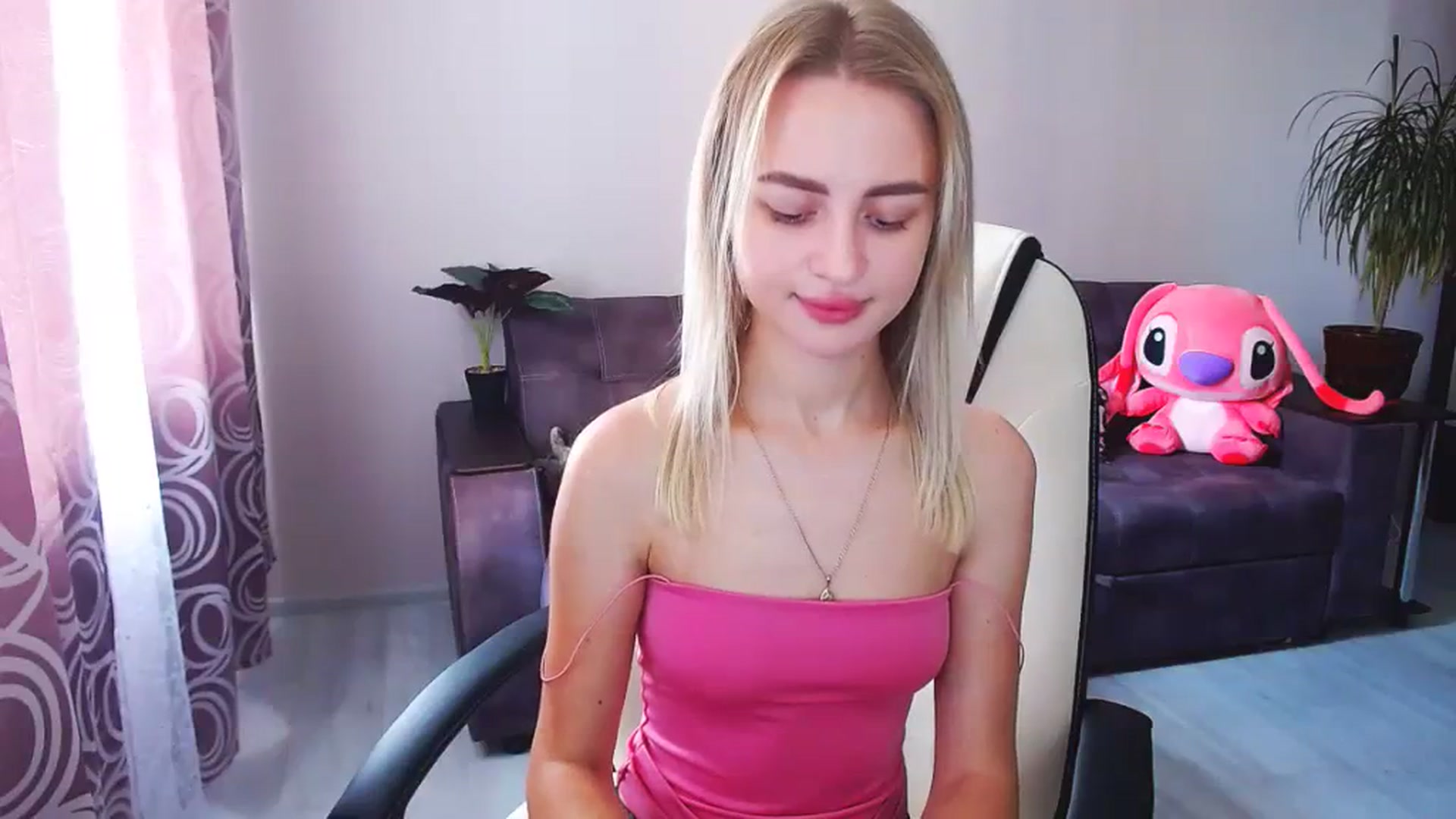 Gallery image thumbnail from BlackLovee's myfreecams stream on, 08/16/2023, 08:44 image 19 of 20
