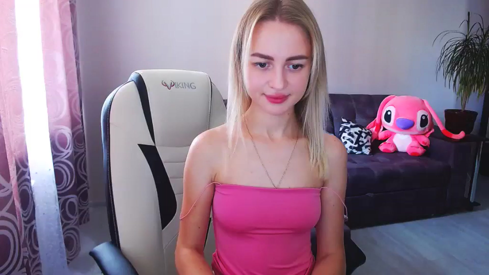 Gallery image thumbnail from BlackLovee's myfreecams stream on, 08/16/2023, 08:44 image 11 of 20