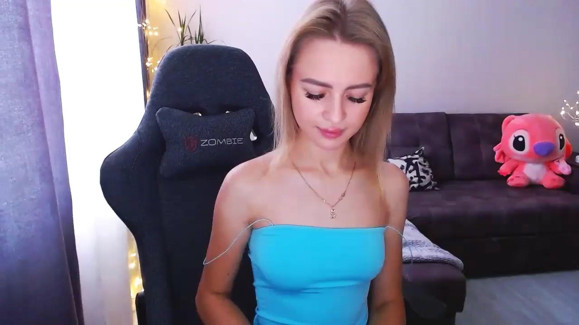 Gallery image thumbnail from BlackLovee's myfreecams stream on, 08/03/2024, 11:58 image 3 of 20