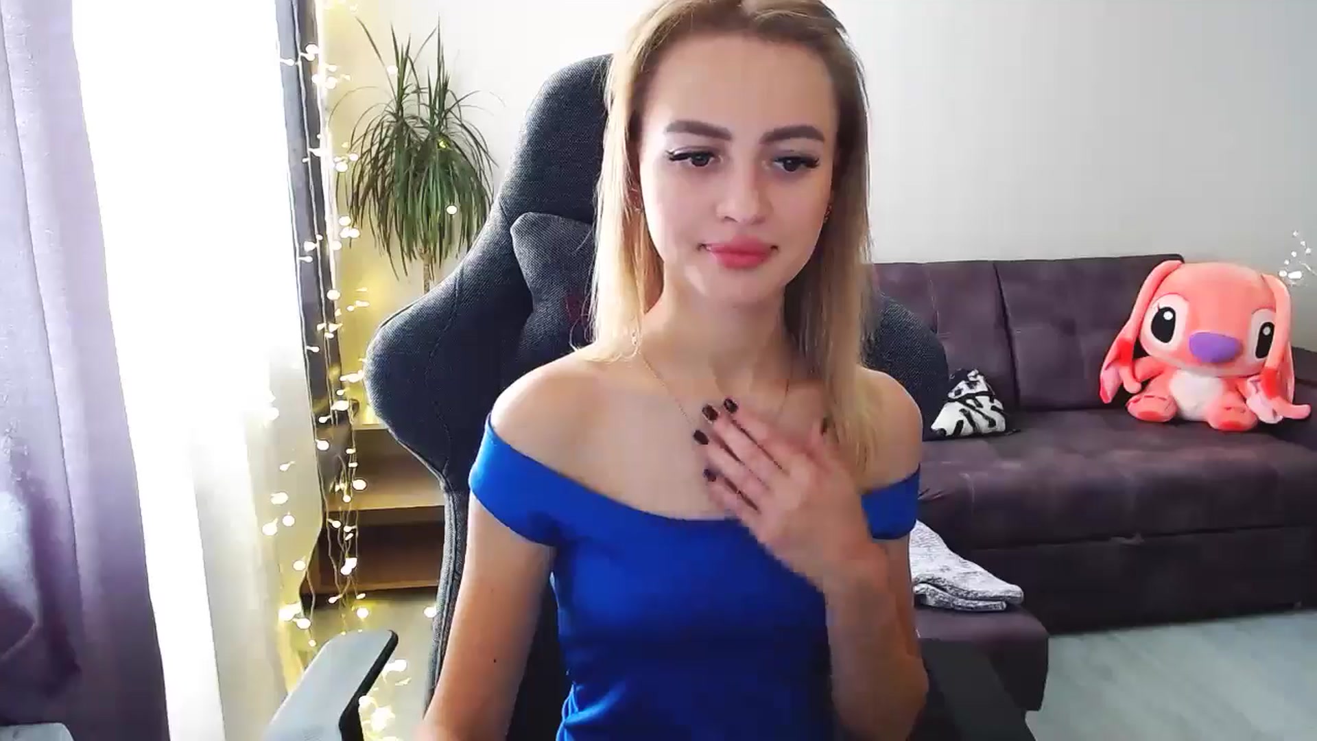 Gallery image thumbnail from BlackLovee's myfreecams stream on, 08/05/2024, 11:43 image 3 of 20