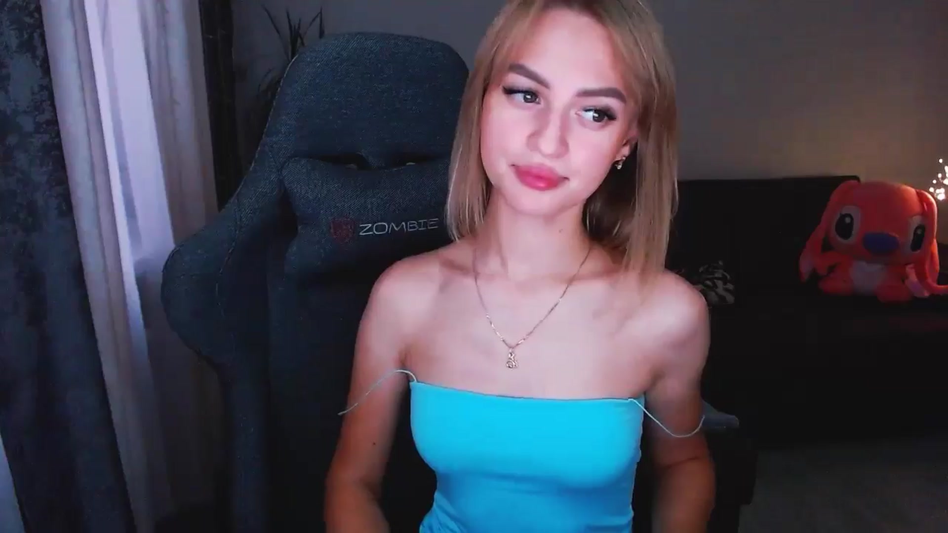 Gallery image thumbnail from BlackLovee's myfreecams stream on, 08/05/2024, 16:36 image 8 of 20