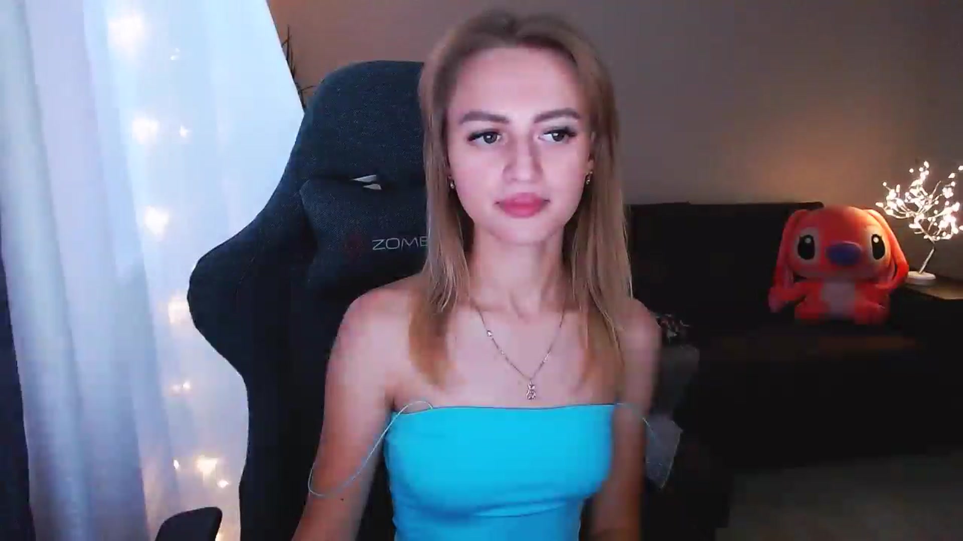 Gallery image thumbnail from BlackLovee's myfreecams stream on, 08/08/2024, 15:39 image 4 of 20