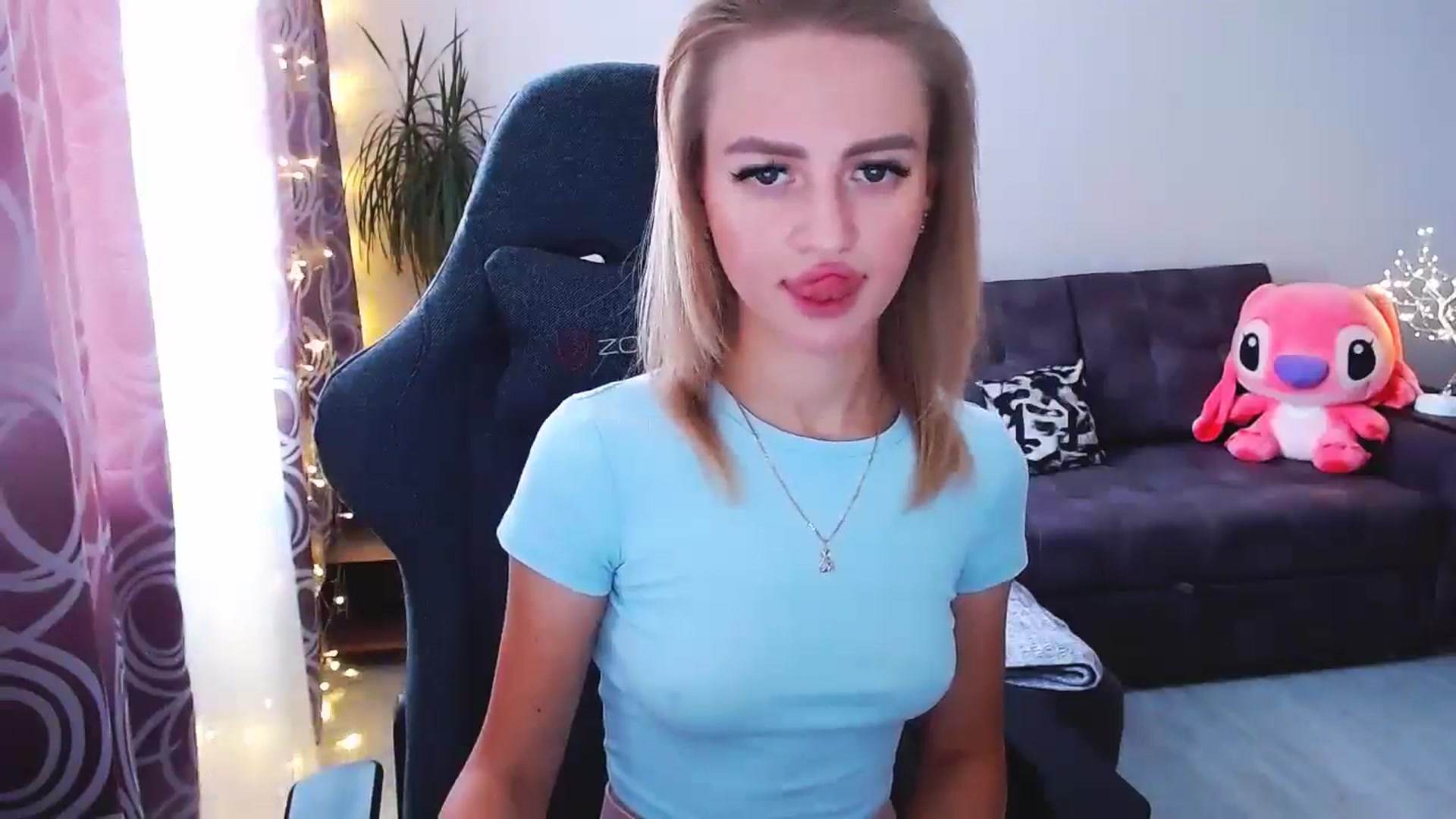 Gallery image thumbnail from BlackLovee's myfreecams stream on, 08/11/2024, 09:44 image 3 of 20