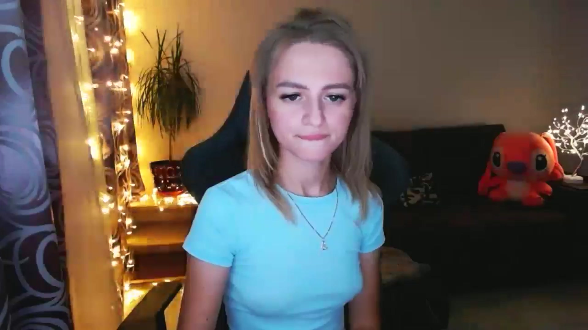 Gallery image thumbnail from BlackLovee's myfreecams stream on, 08/11/2024, 17:24 image 13 of 20