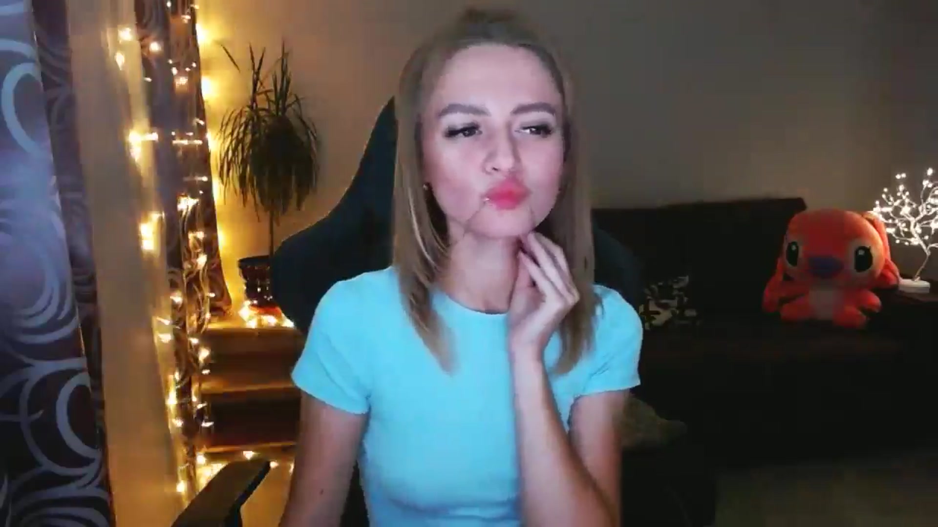 Gallery image thumbnail from BlackLovee's myfreecams stream on, 08/11/2024, 17:24 image 19 of 20