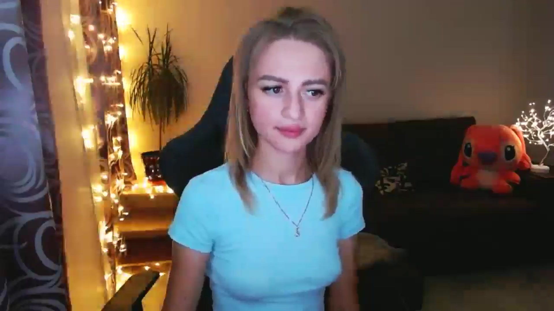 Gallery image thumbnail from BlackLovee's myfreecams stream on, 08/11/2024, 17:24 image 18 of 20