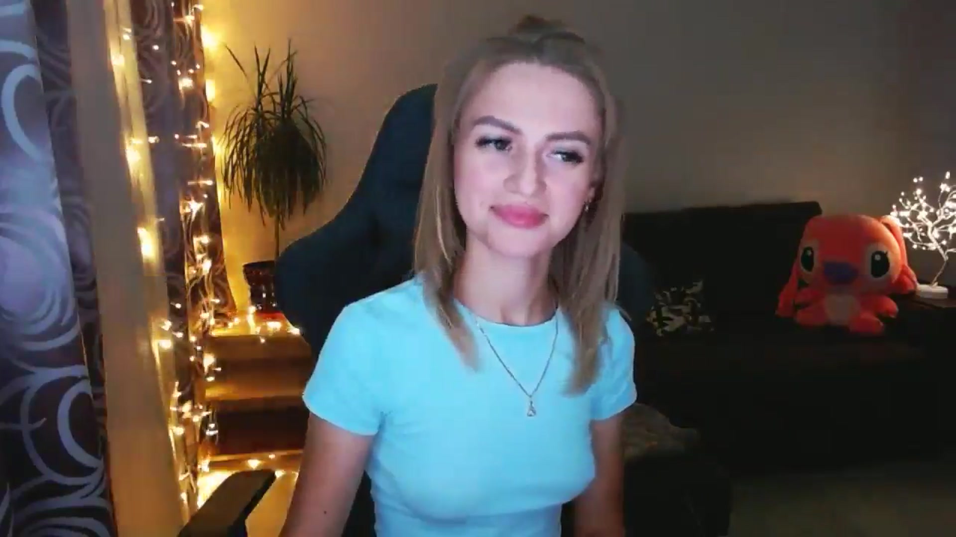 Gallery image thumbnail from BlackLovee's myfreecams stream on, 08/11/2024, 17:24 image 15 of 20