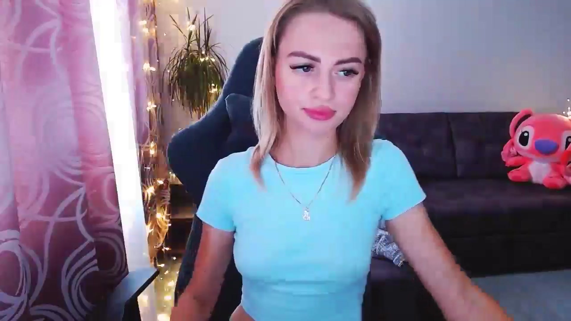 Gallery image thumbnail from BlackLovee's myfreecams stream on, 08/15/2024, 14:06 image 15 of 20