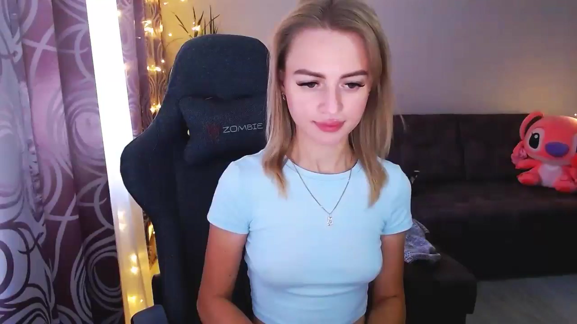 Gallery image thumbnail from BlackLovee's myfreecams stream on, 08/15/2024, 15:36 image 17 of 20