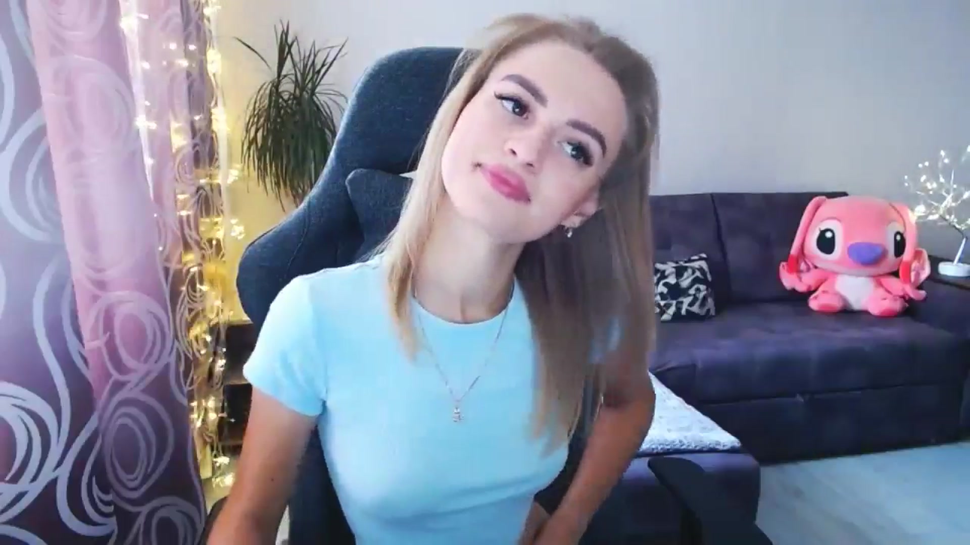 Gallery image thumbnail from BlackLovee's myfreecams stream on, 08/29/2024, 08:28 image 12 of 20
