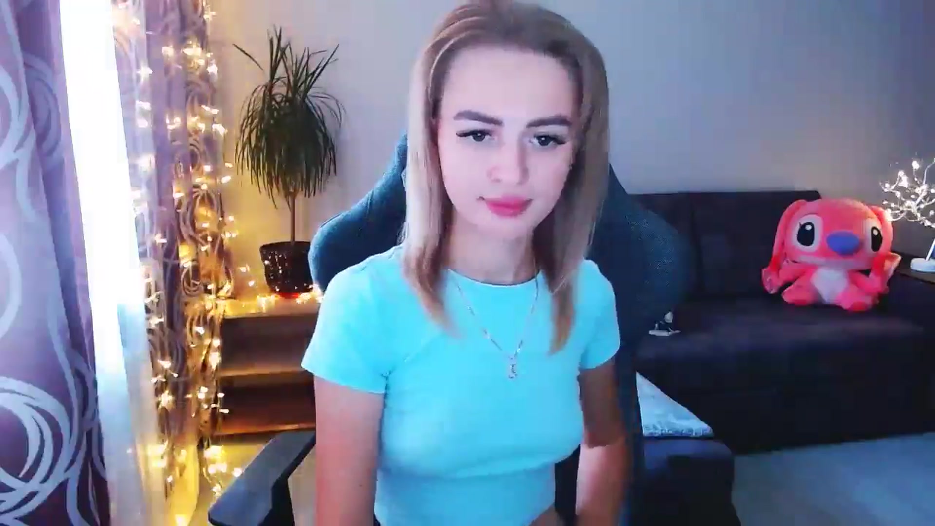 Gallery image thumbnail from BlackLovee's myfreecams stream on, 08/29/2024, 15:00 image 4 of 20