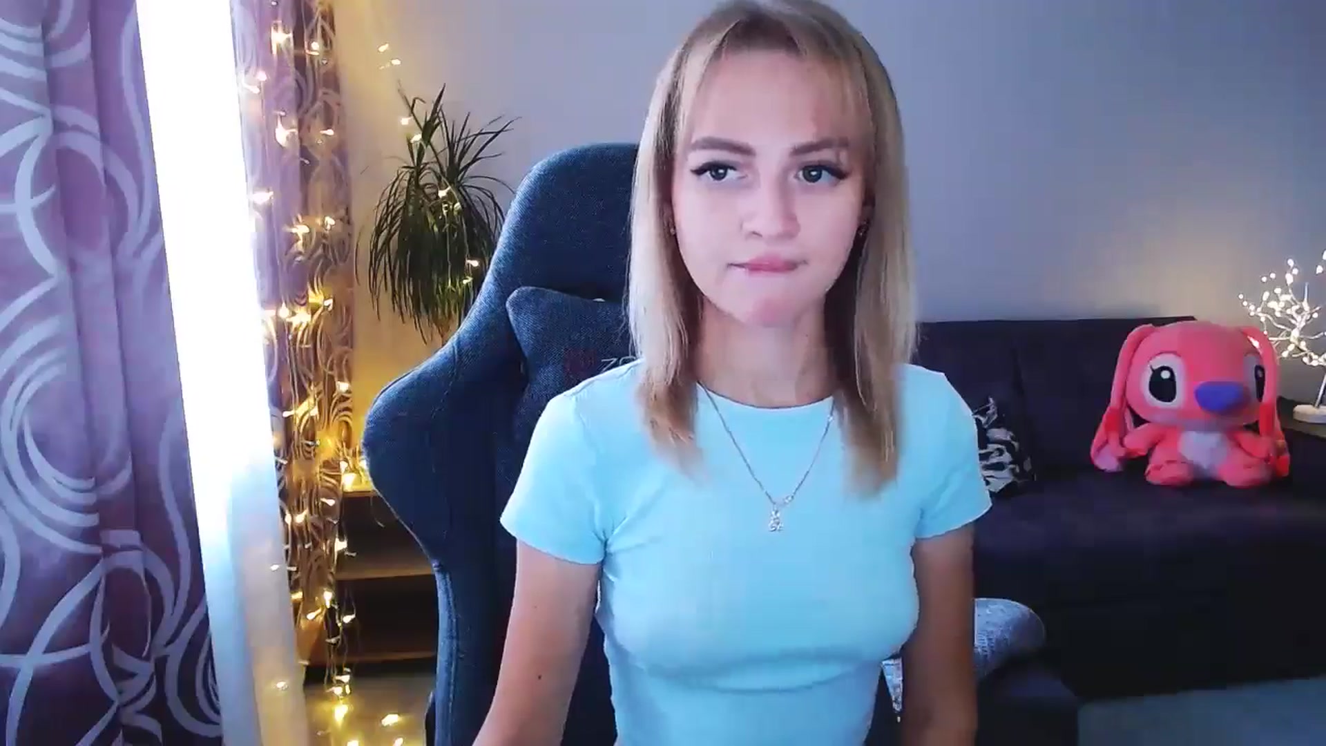 Gallery image thumbnail from BlackLovee's myfreecams stream on, 09/08/2024, 14:23 image 12 of 20