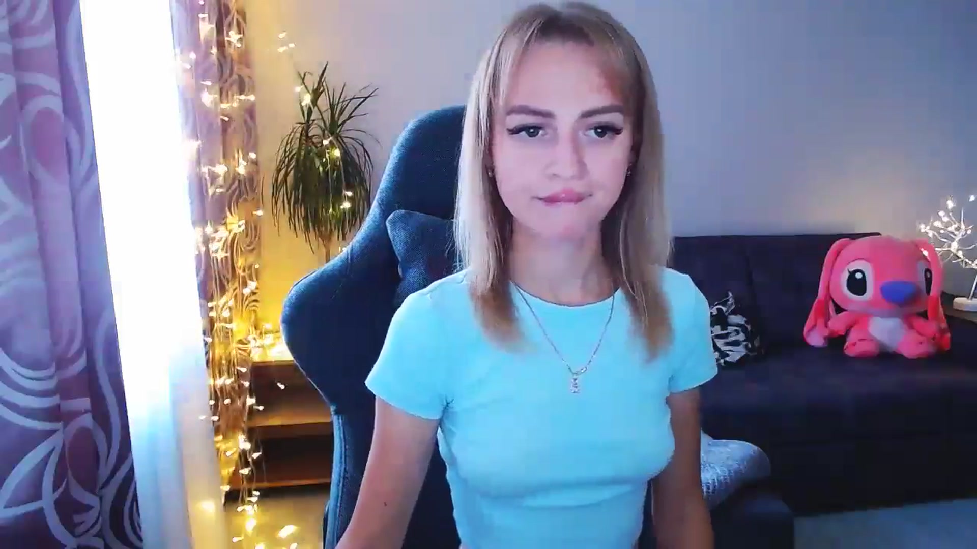 Gallery image thumbnail from BlackLovee's myfreecams stream on, 09/08/2024, 14:23 image 3 of 20