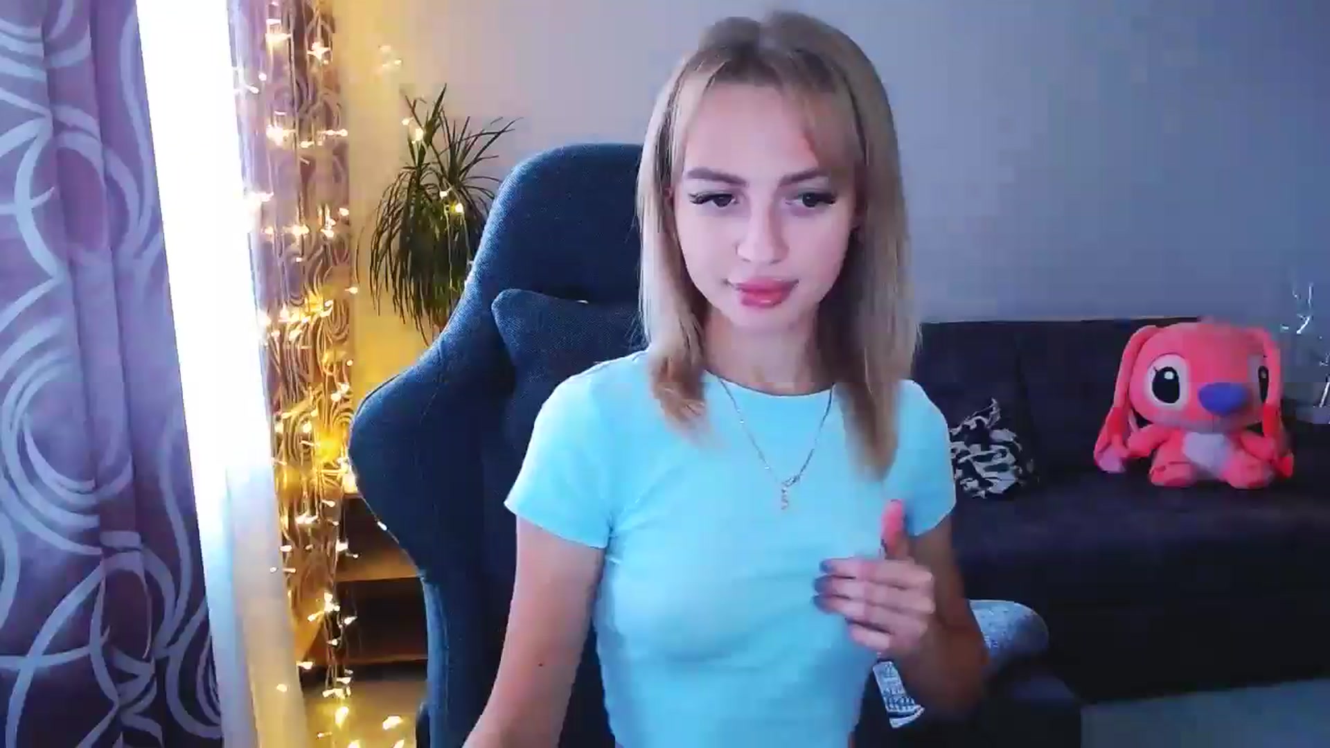 Gallery image thumbnail from BlackLovee's myfreecams stream on, 09/08/2024, 14:23 image 9 of 20