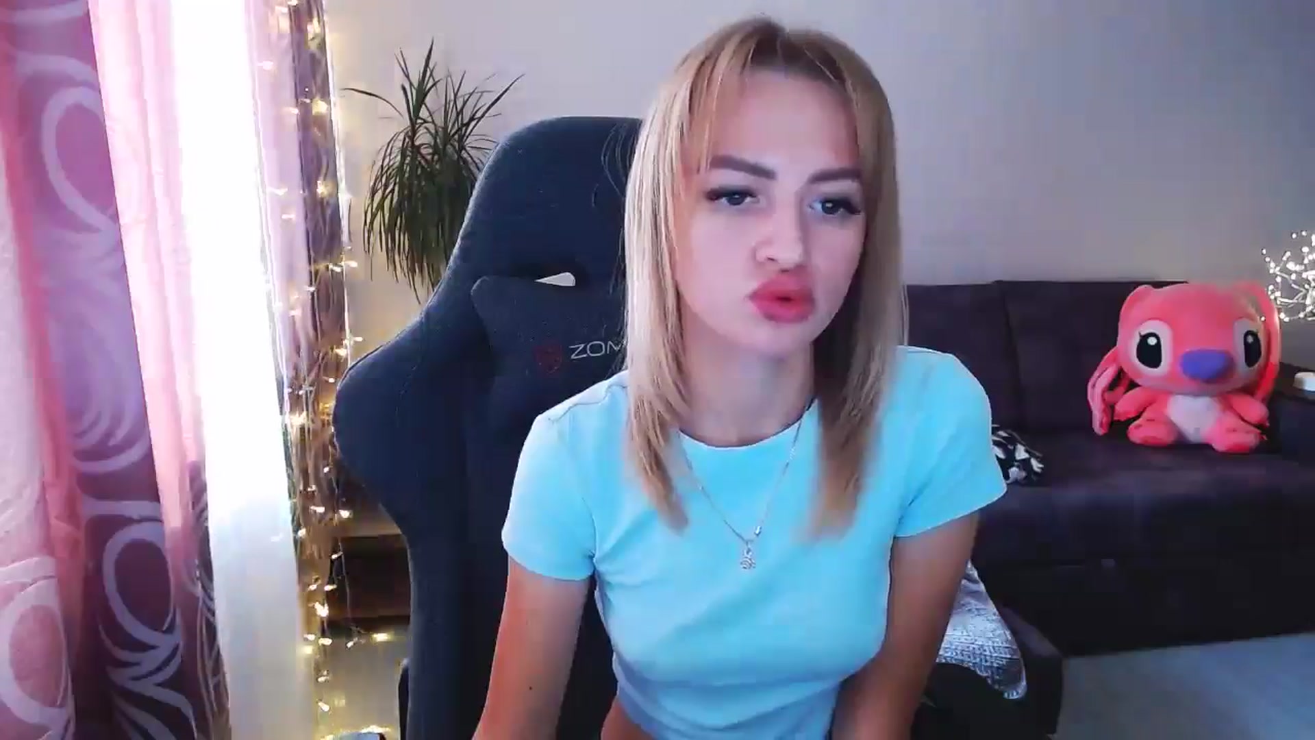Gallery image thumbnail from BlackLovee's myfreecams stream on, 09/09/2024, 13:00 image 19 of 20